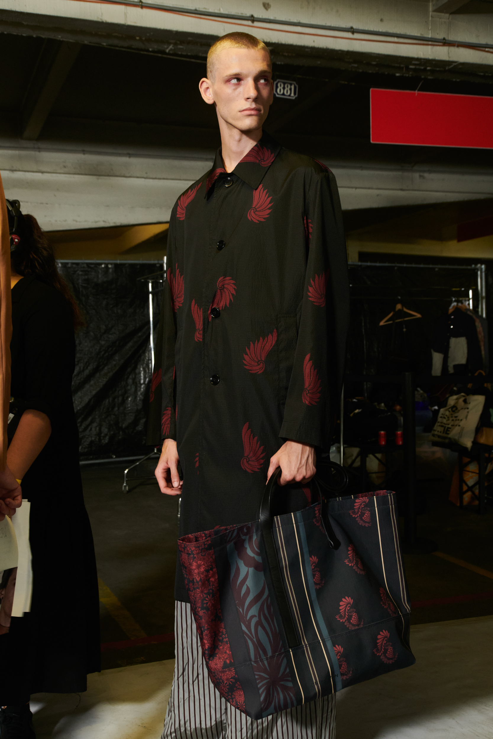 Dries Van Noten Spring 2023 Men's Fashion Show Backstage Fashion Show