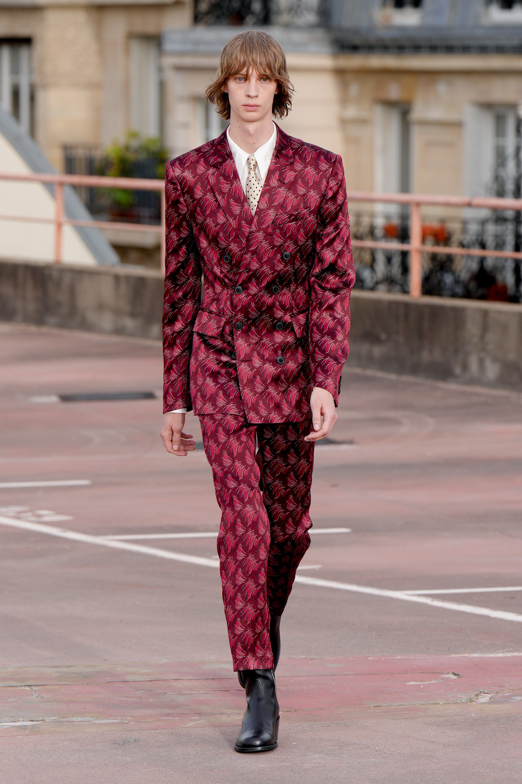 Dries Van Noten Spring 2023 Men's Fashion Show 