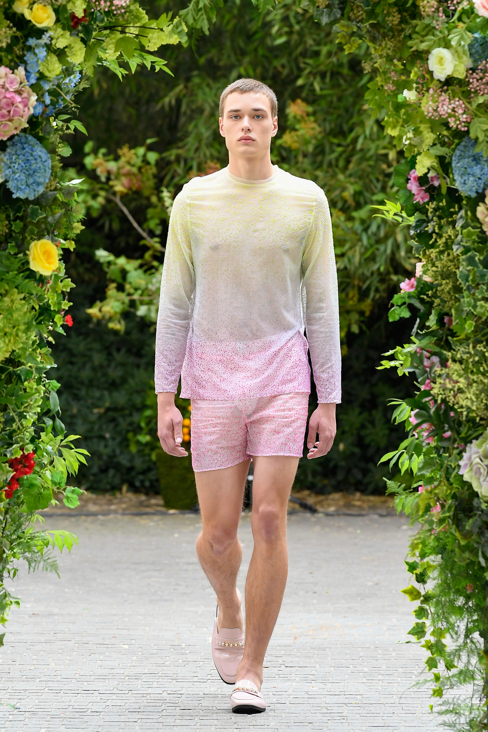 Weisheng Paris Spring 2023 Men's Fashion Show 