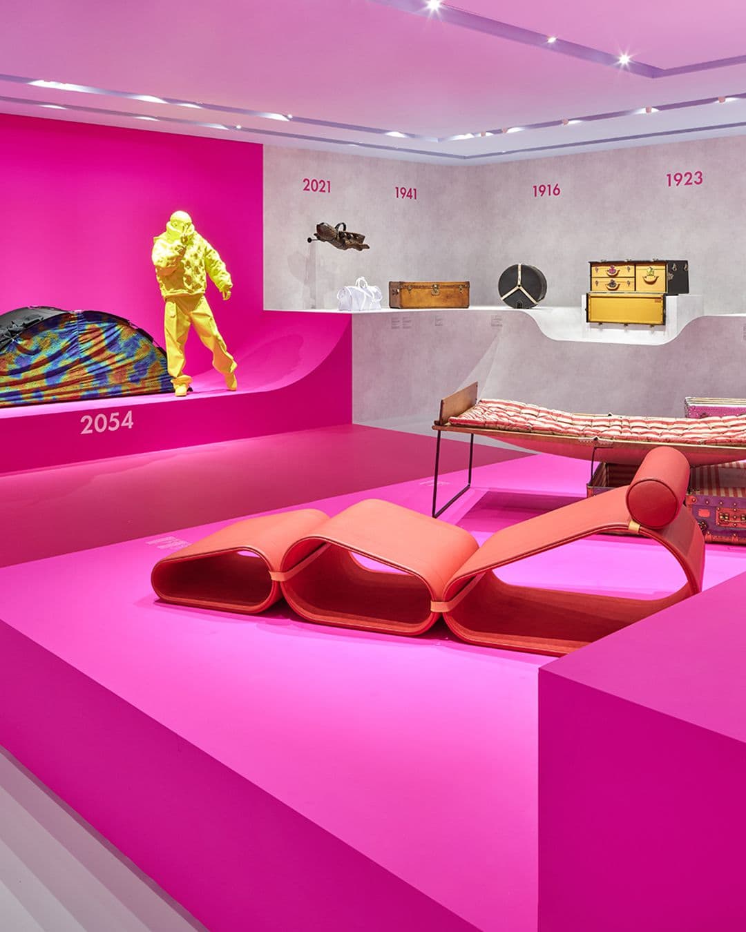 Louis Vuitton Presents SEE LV Immersive Journey | The Impression