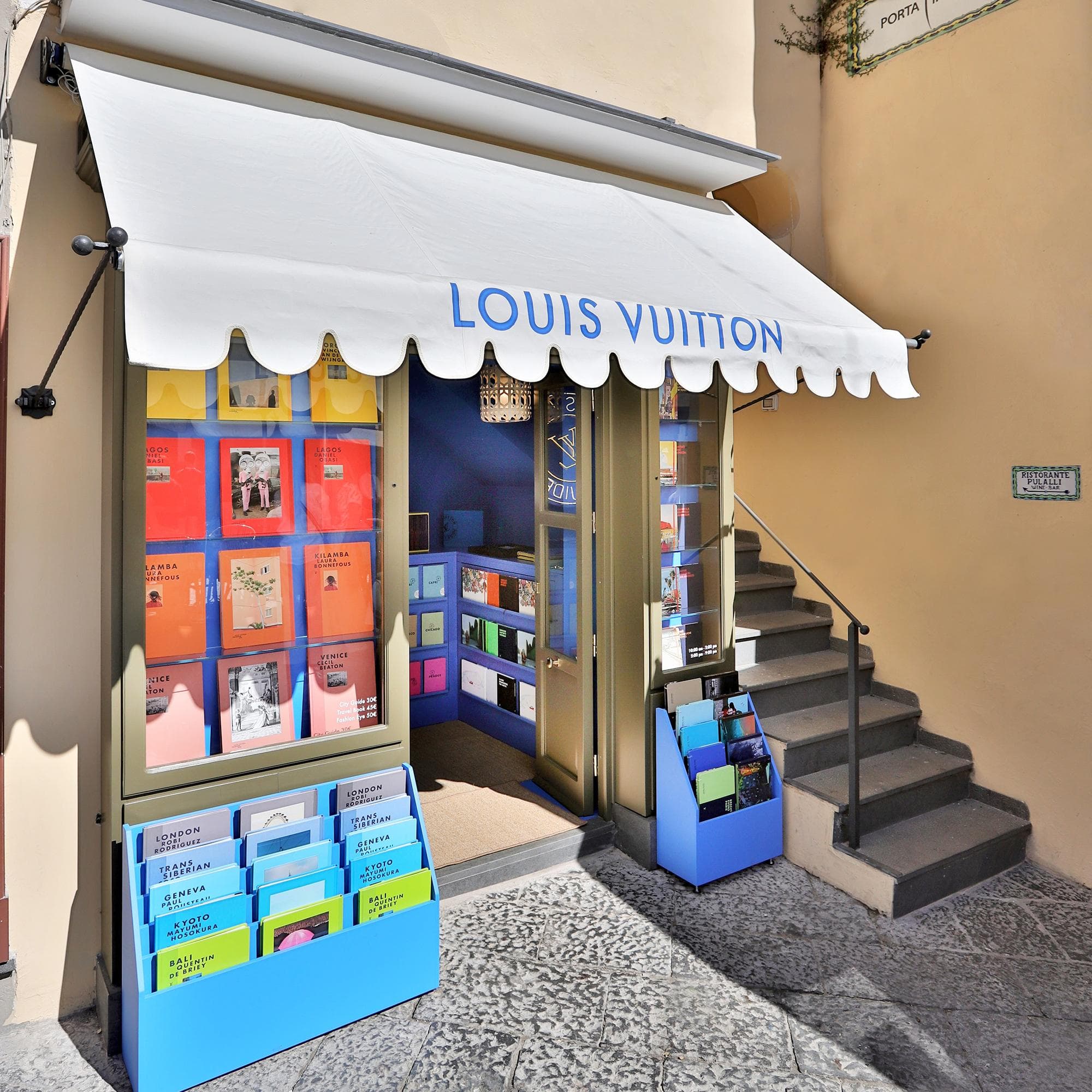 Louis Vuitton - Louis Vuitton inaugurates its most