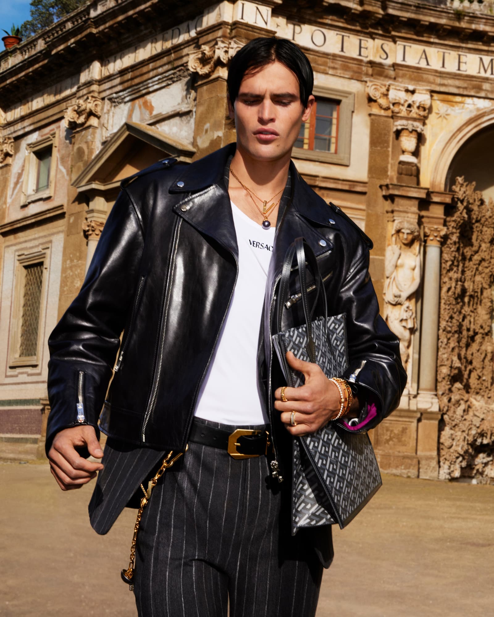 Versace Fall 2022 Ad Campaign | The Impression