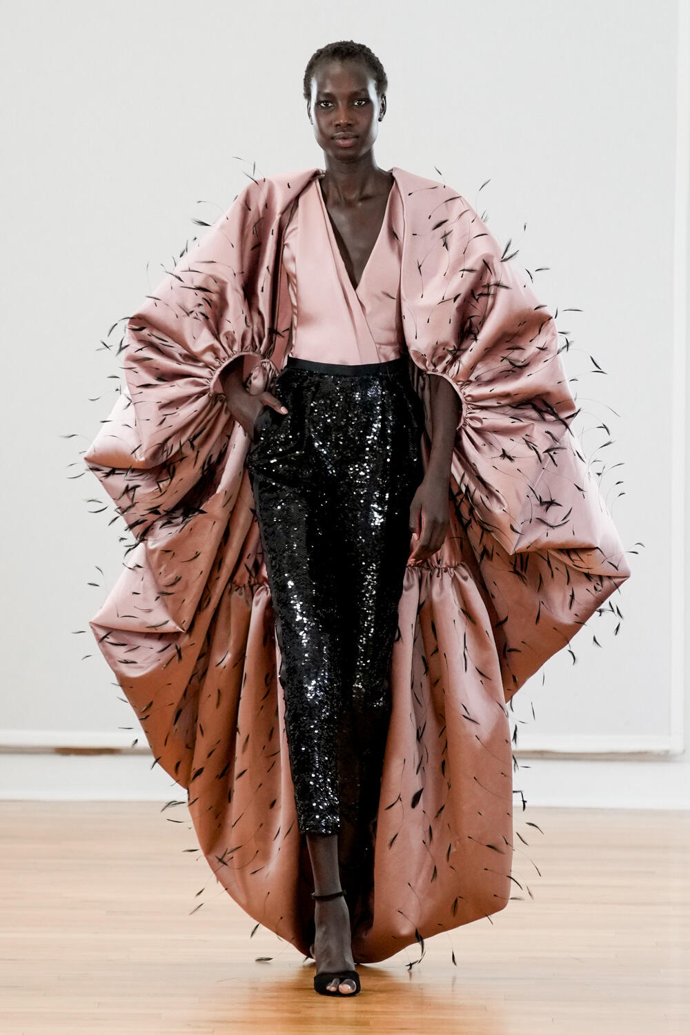 Rami Al Ali Fall 2022 Couture Fashion Show