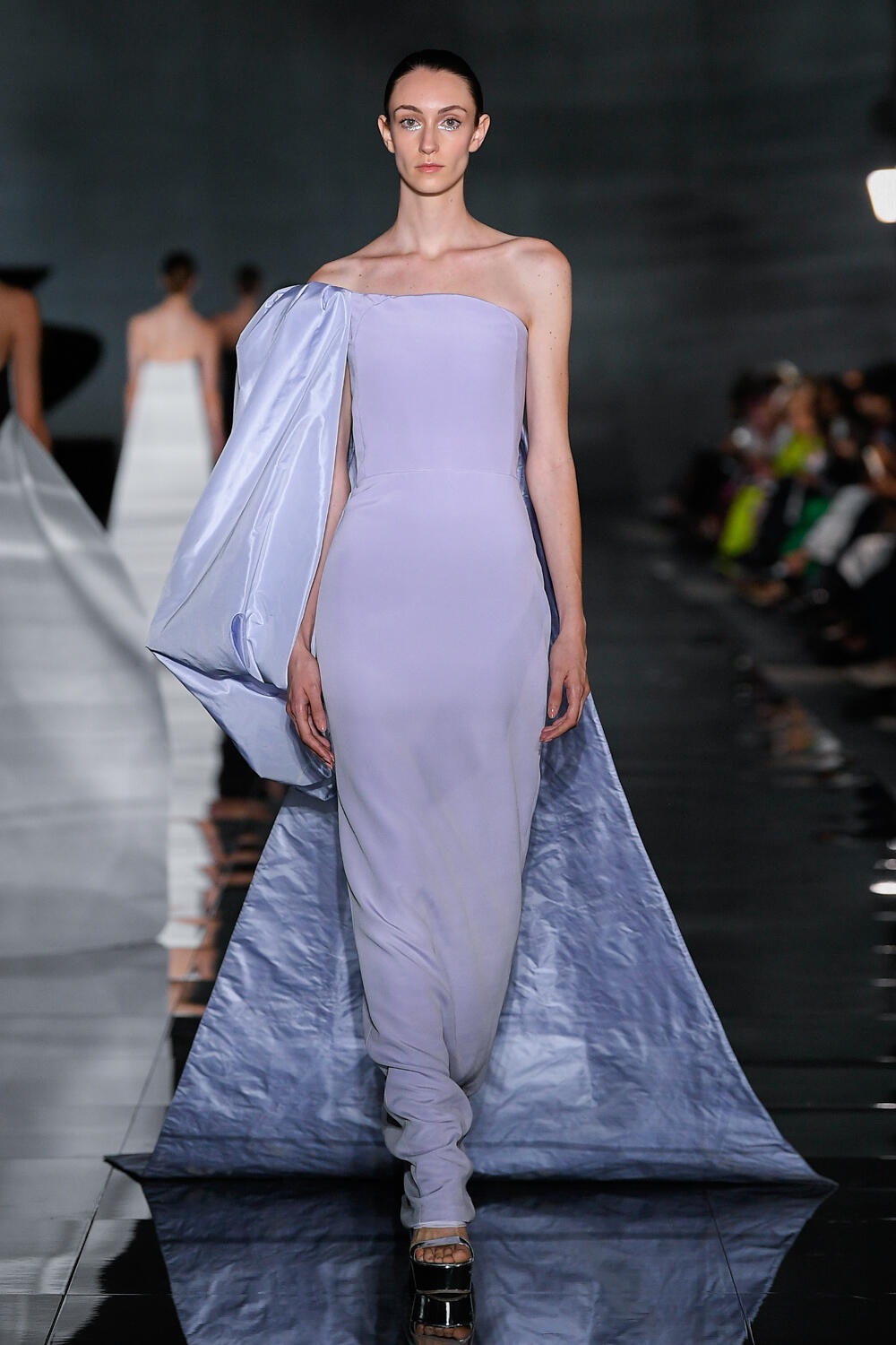 Antonio Grimaldi Fall 2022 Couture Fashion Show