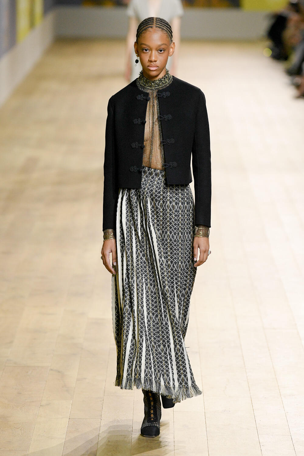 Christian Dior Fall 2022 Couture Fashion Show | The Impression