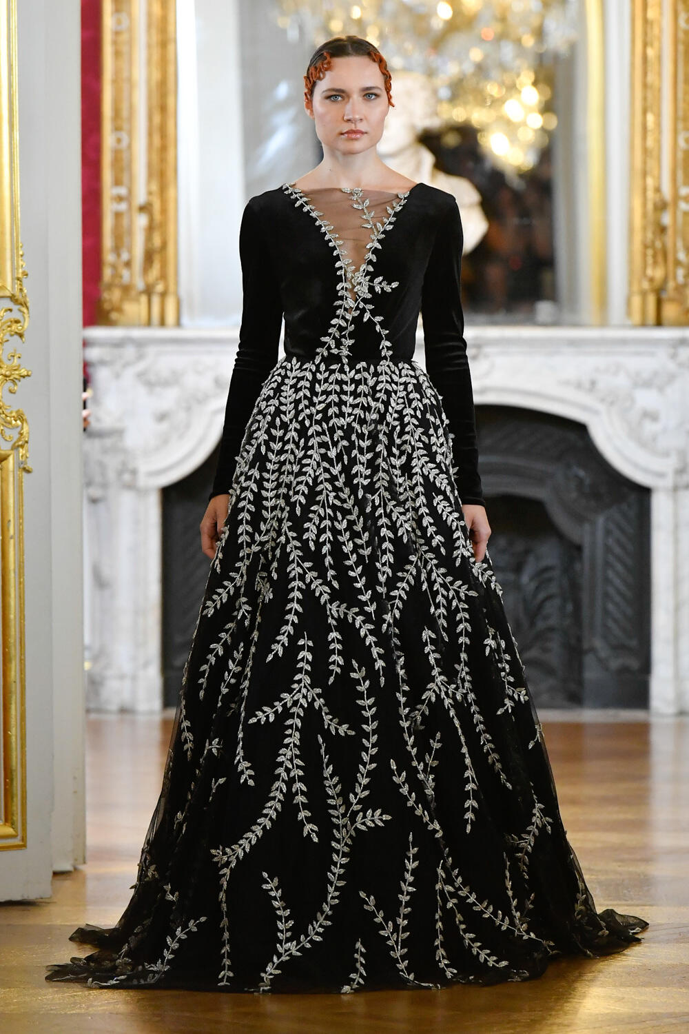 Stefan Djokovich Fall 2022 Couture Fashion Show