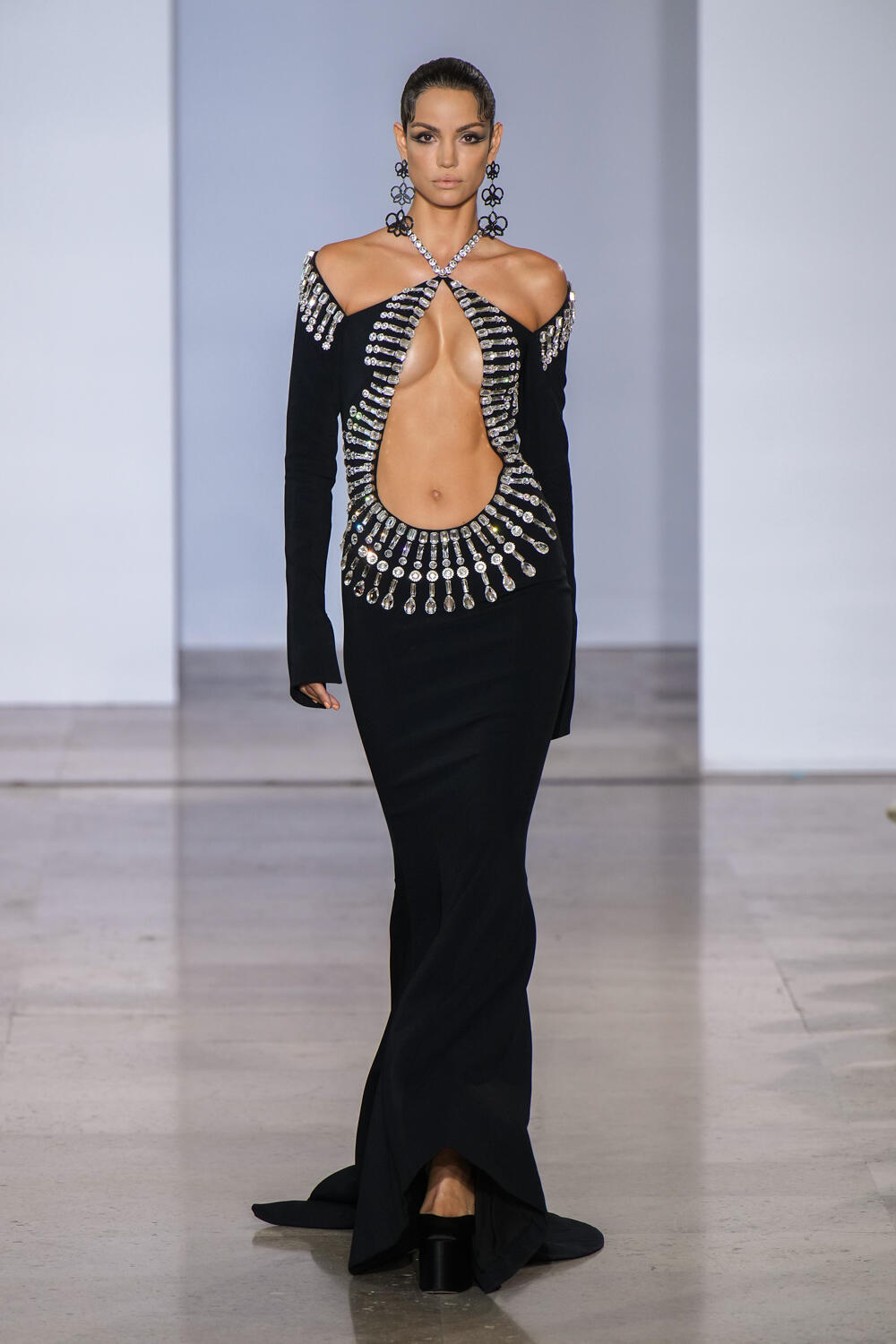Georges Hobeika Fall 2022 Couture Fashion Show
