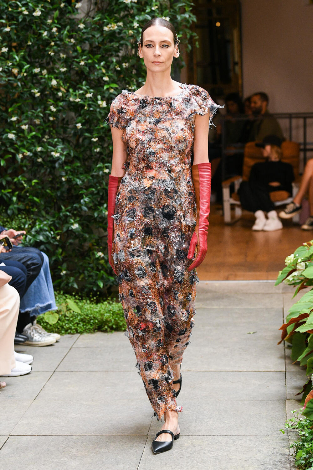 Julie De Libran Fall 2022 Couture Fashion Show