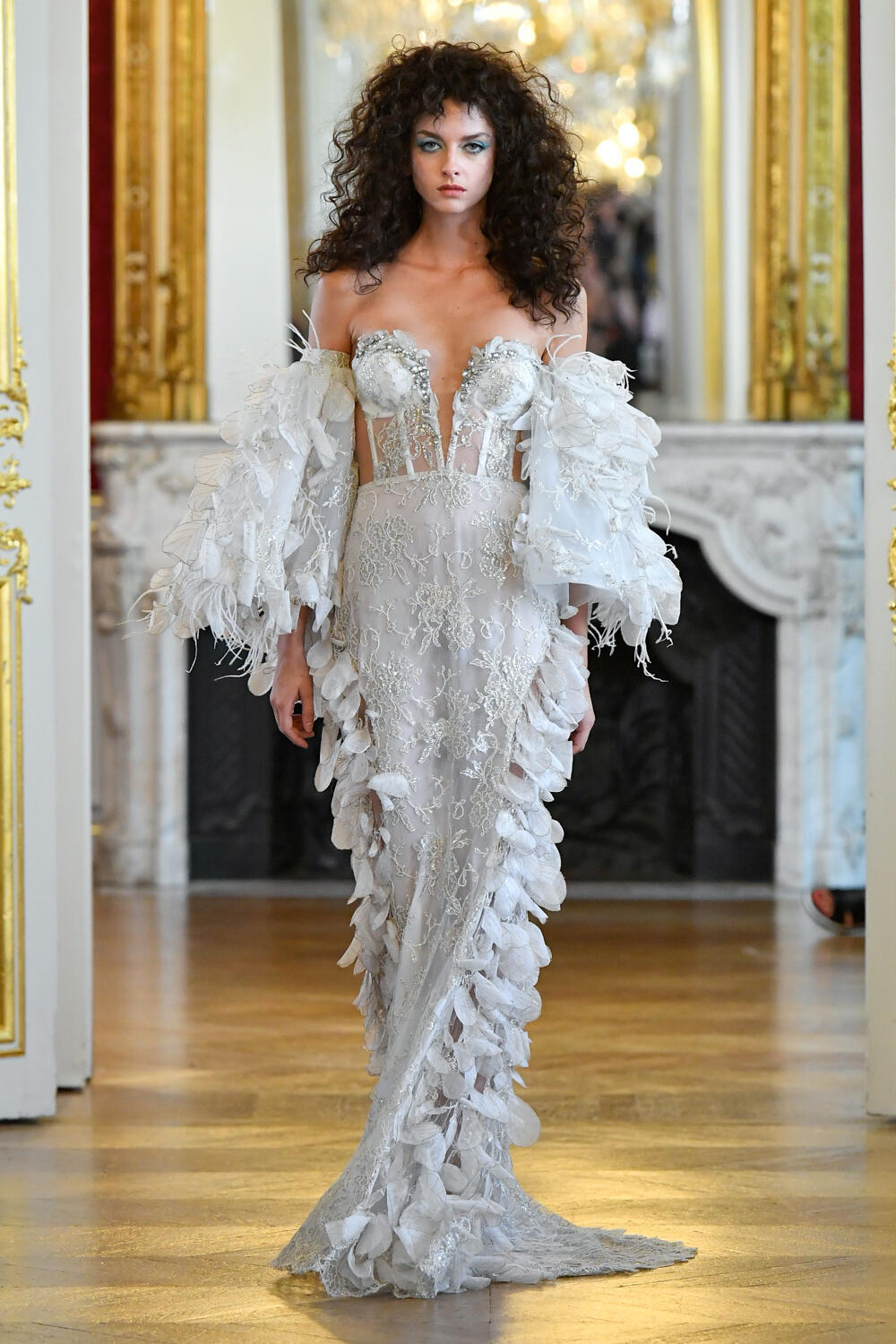 La Metamorphose Fall 2022 Couture Fashion Show