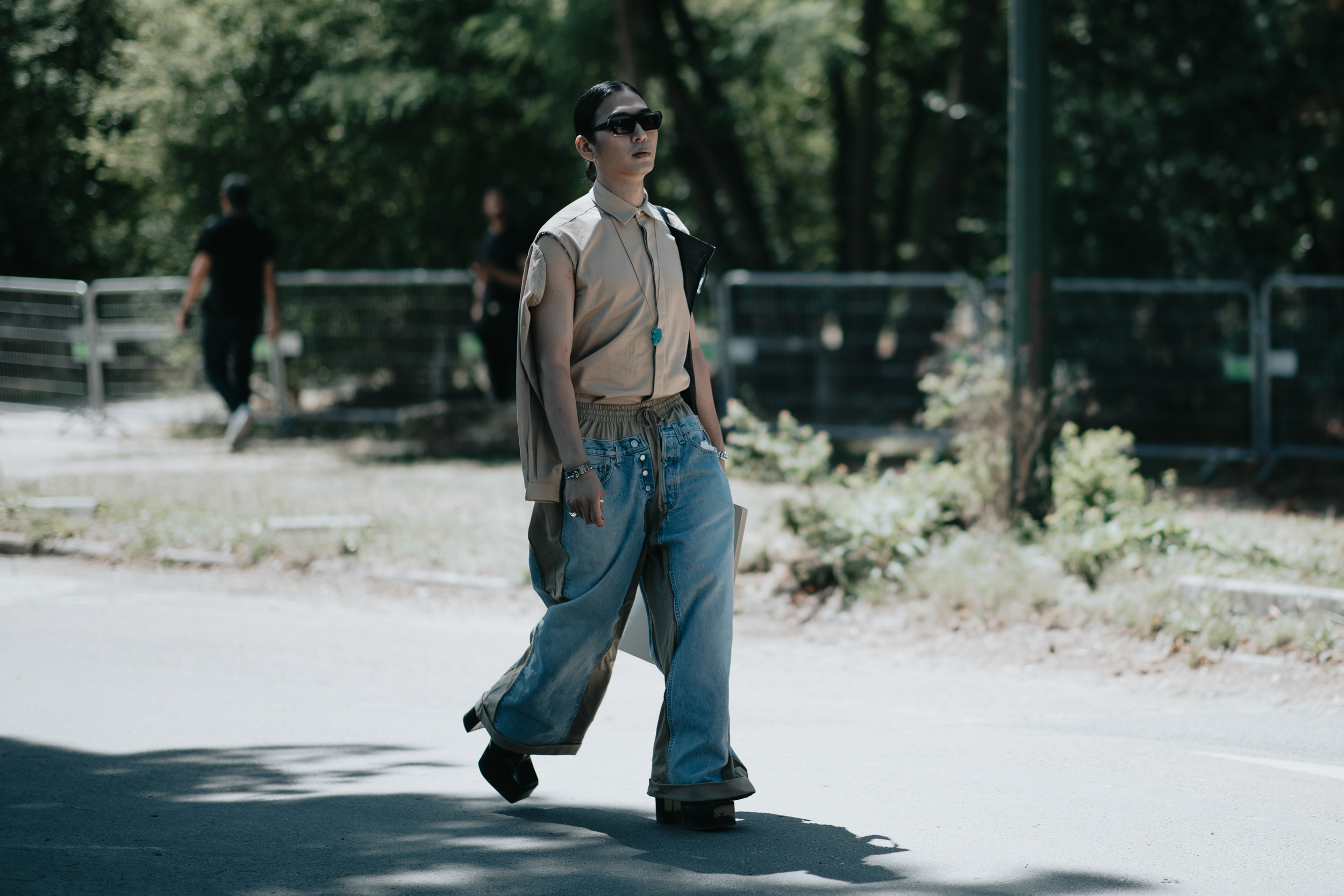 Paris Couture Street Style Fall 2022