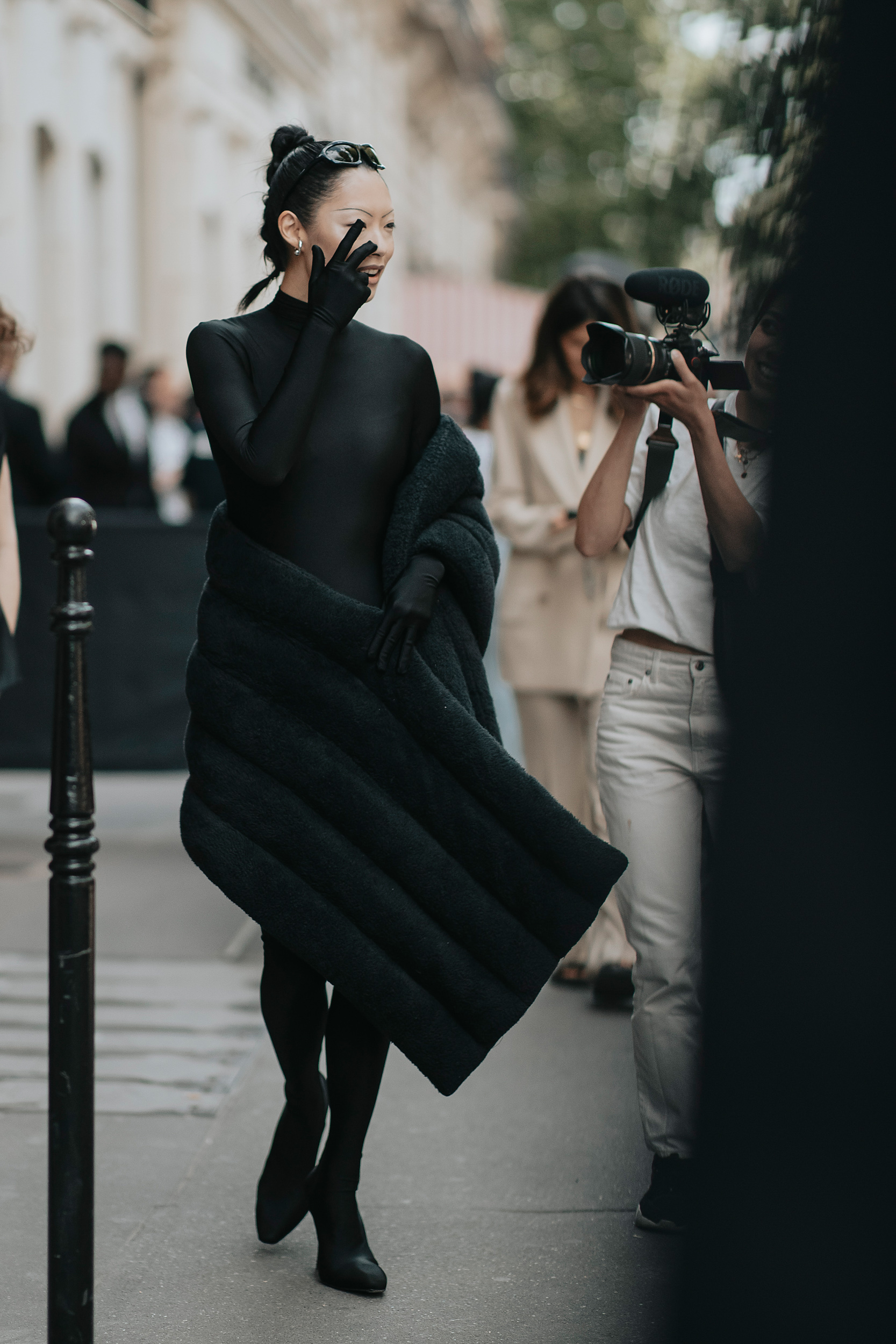 Paris Couture Street Style Fall 2022