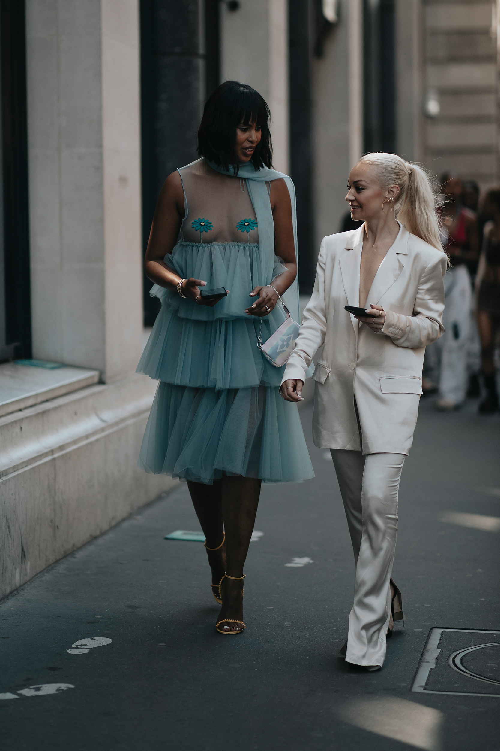 Paris Couture Street Style Fall 2022