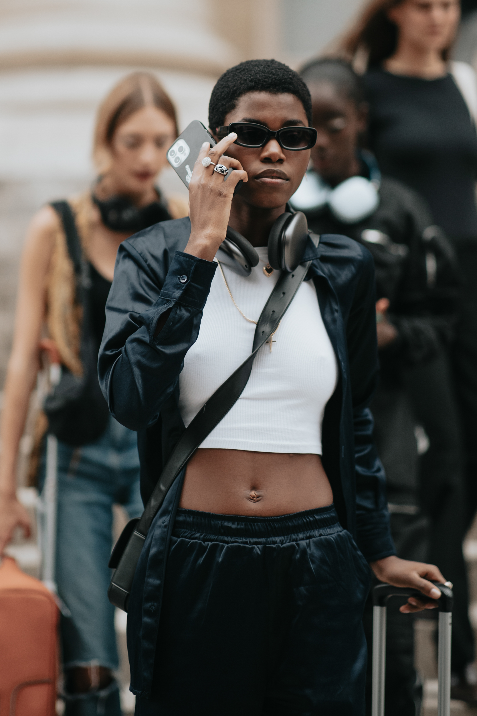 Paris Couture Street Style Fall 2022