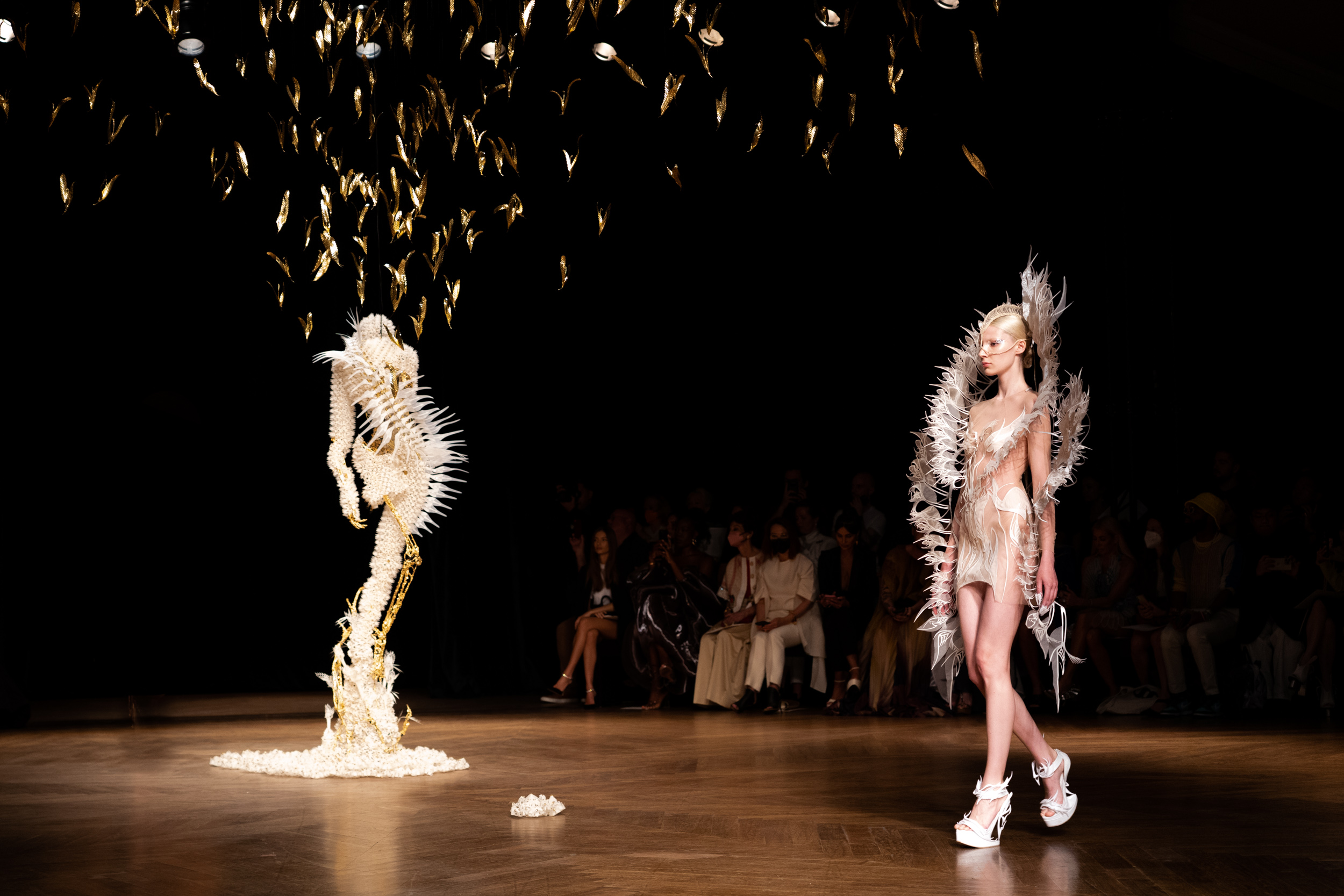 Iris Van Herpen Fall 2022 Couture Fashion Show Atmosphere Fashion Show