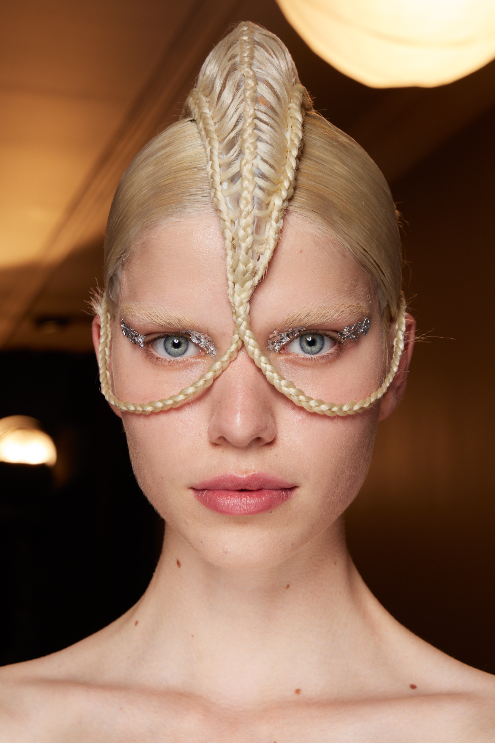 Iris Van Herpen Fall 2022 Couture Fashion Show Backstage Fashion Show