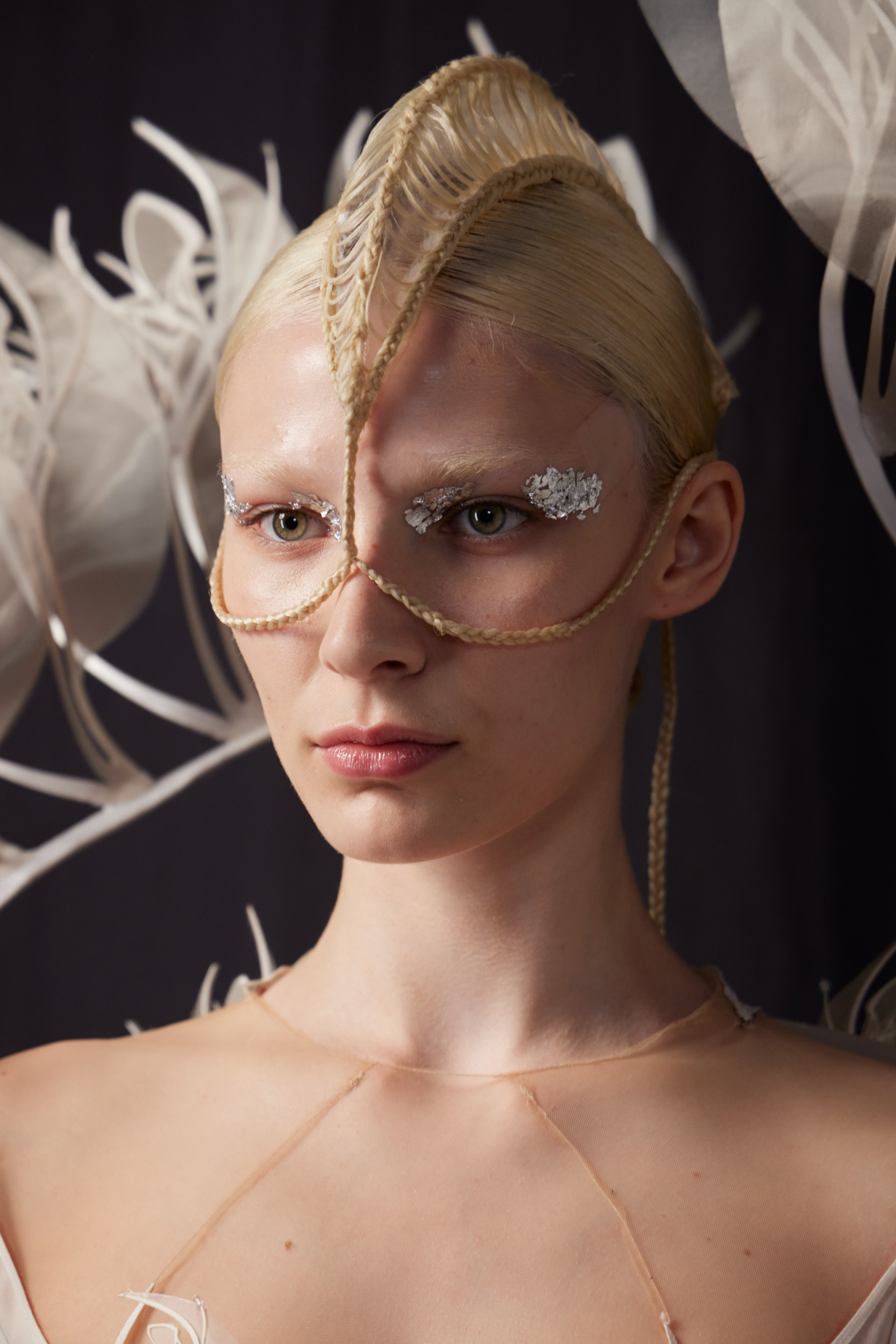 Iris Van Herpen Fall 2022 Couture Fashion Show Backstage Fashion Show