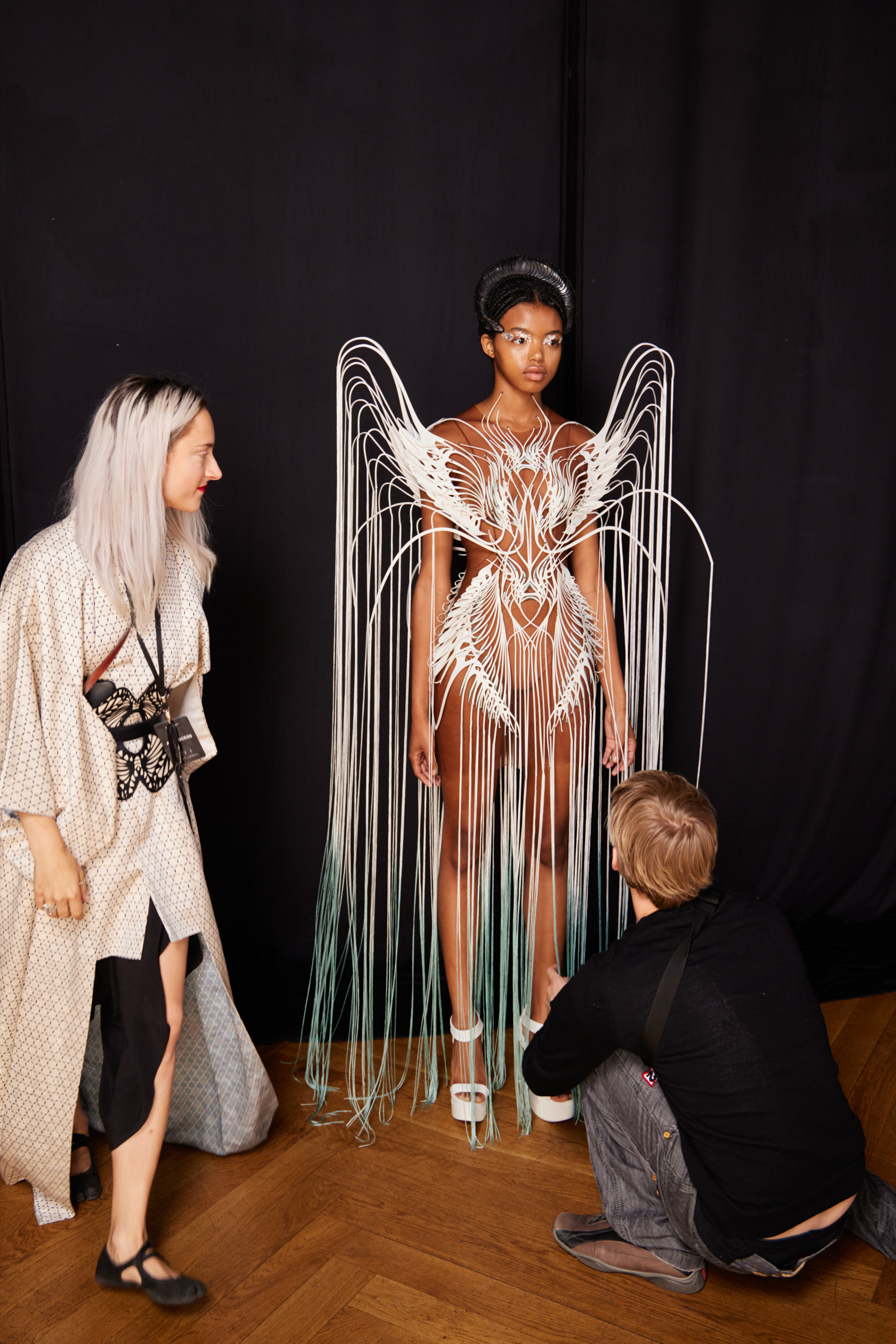 Iris Van Herpen Fall 2022 Couture Fashion Show Backstage Fashion Show