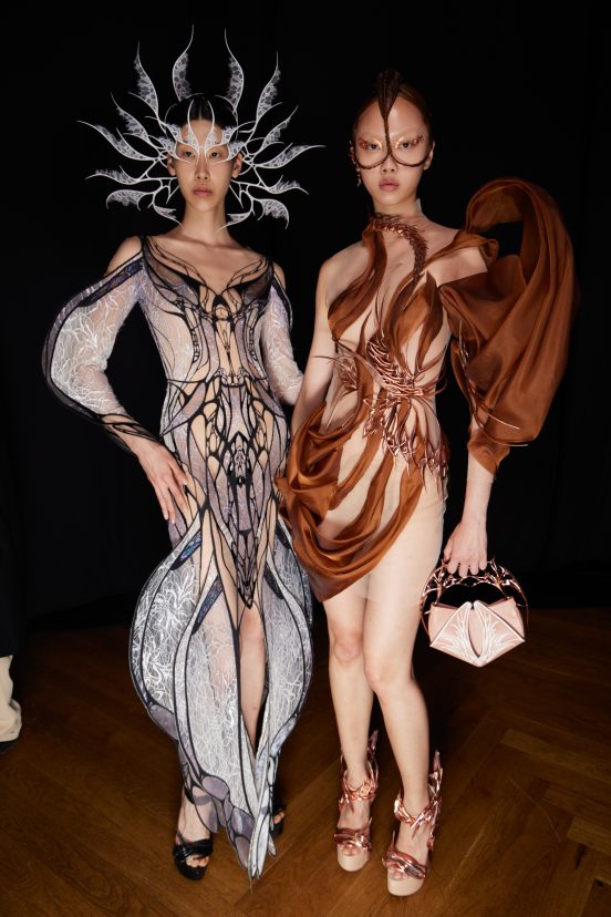 Iris Van Herpen Fall 2022 Couture Fashion Show Backstage Fashion Show