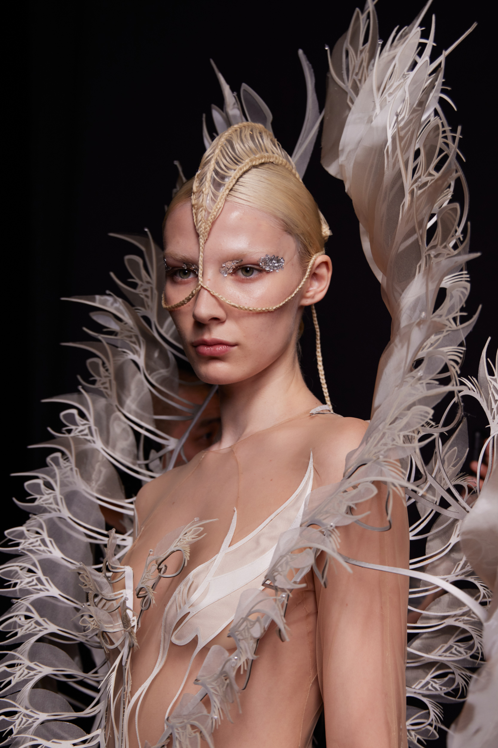 Iris Van Herpen Fall 2022 Couture Fashion Show Backstage Fashion Show