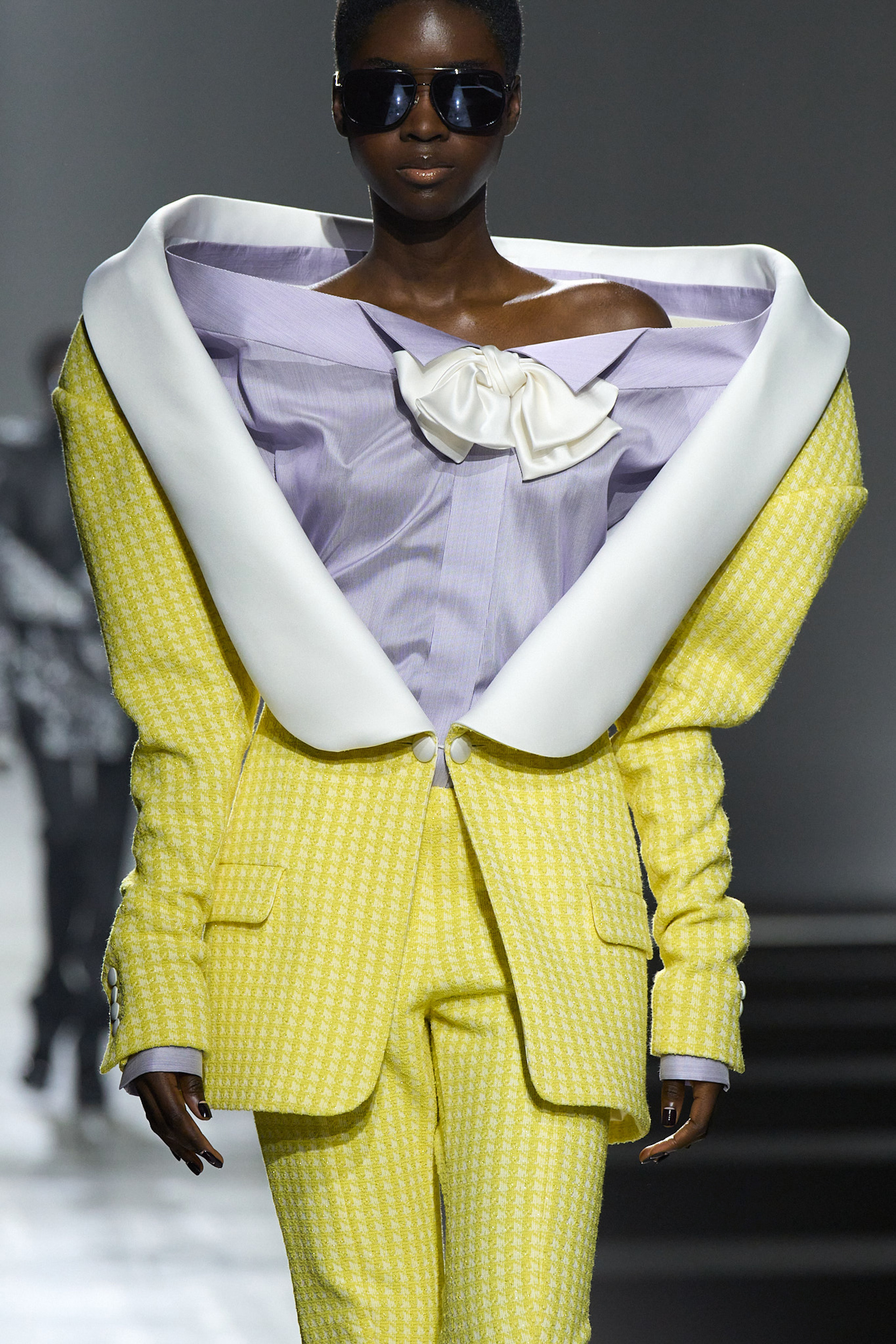 Viktor & Rolf Fall 2022 Couture Fashion Show Details Fashion Show