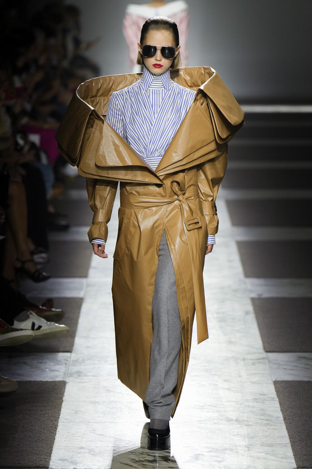 Viktor & Rolf Fall 2022 Couture Fashion Show Review | The Impression