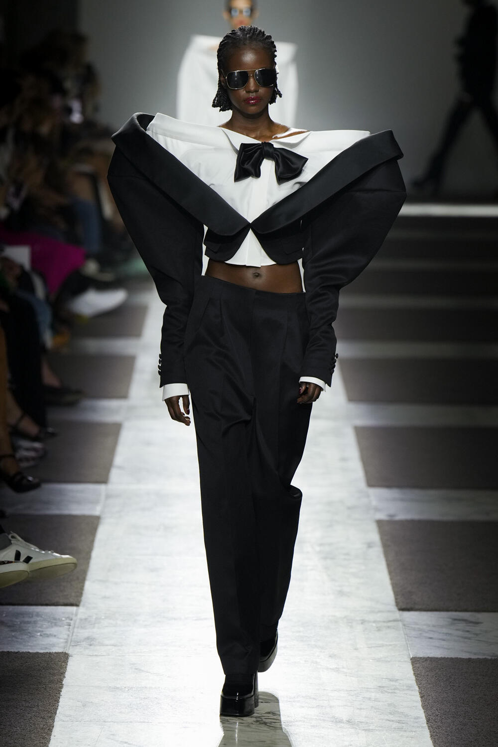 Viktor & Rolf Fall 2022 Couture Fashion Show