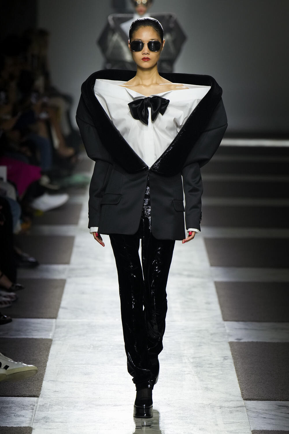 Viktor & Rolf Fall 2022 Couture Fashion Show