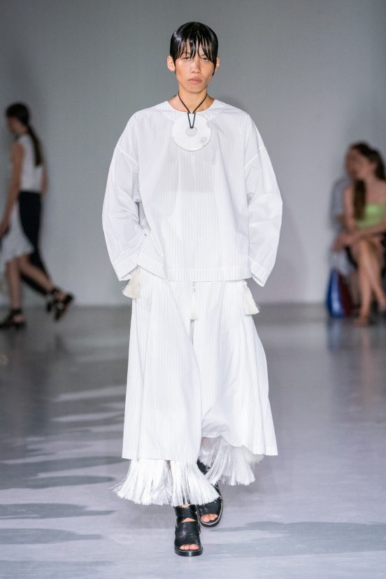 Mark Kenly Domino Tan Spring 2023 Fashion Show