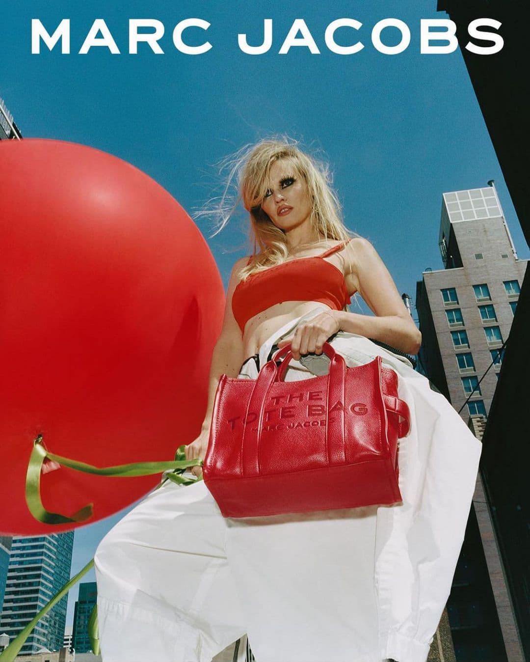 Marc Jacobs Pillow Bag Campaign (Marc Jacobs)