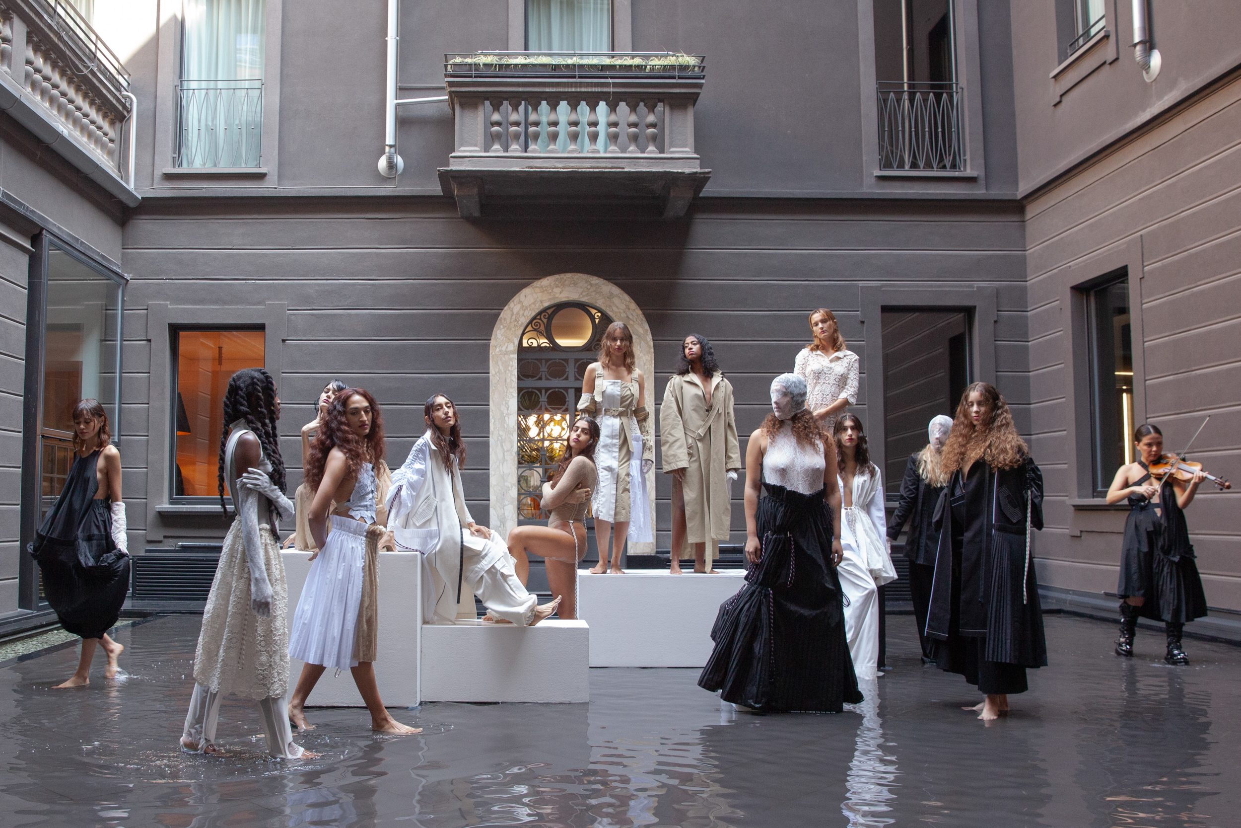 Apnoea  Spring 2023 Fashion Show 