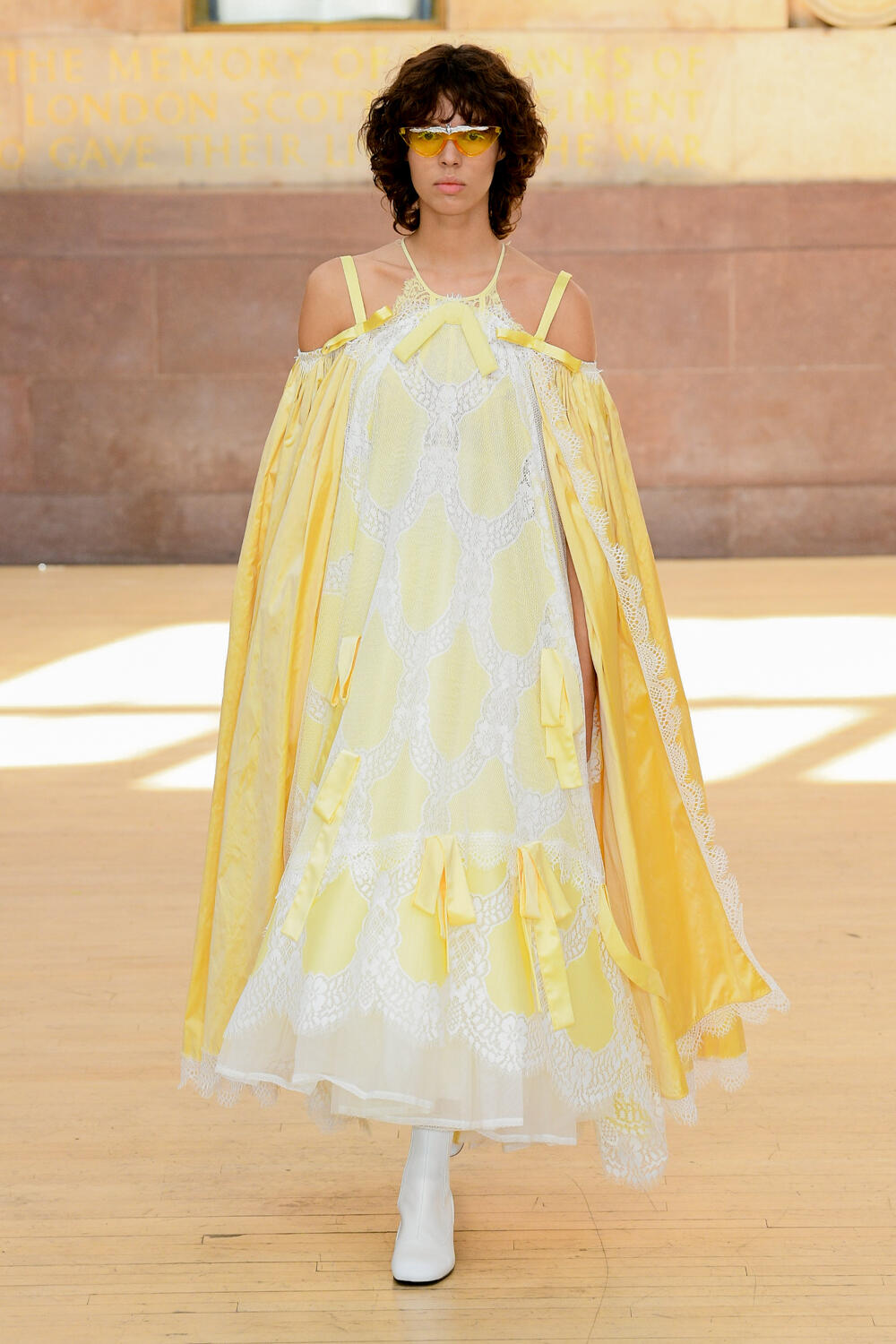 Bora Aksu  Spring 2023 Fashion Show