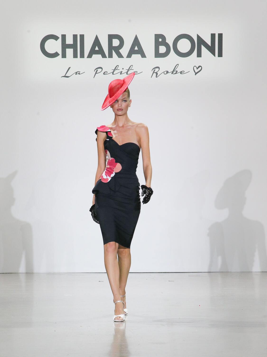 Chiara Boni Spring 2023 Fashion Show