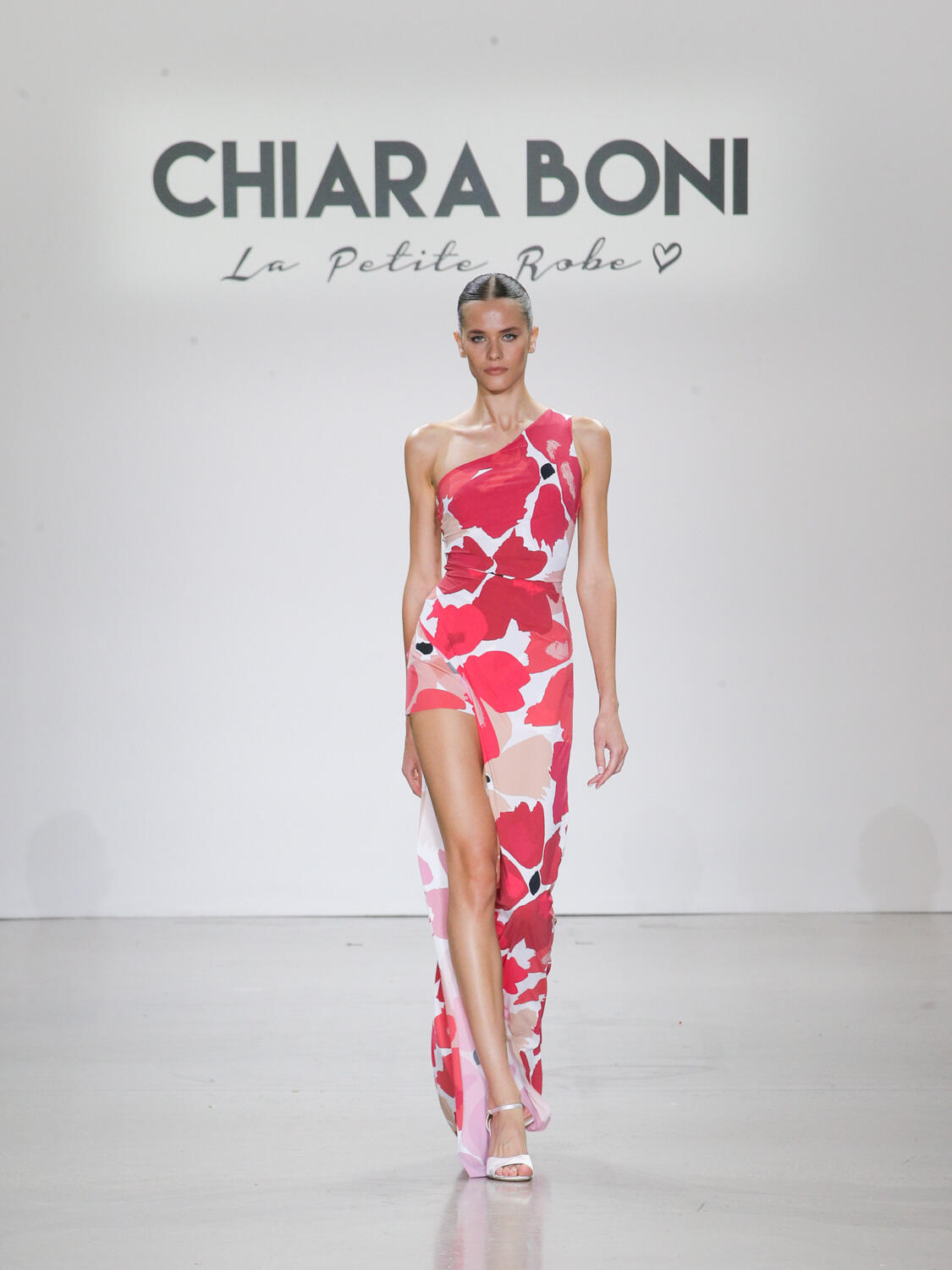 Chiara Boni Spring 2023 Fashion Show