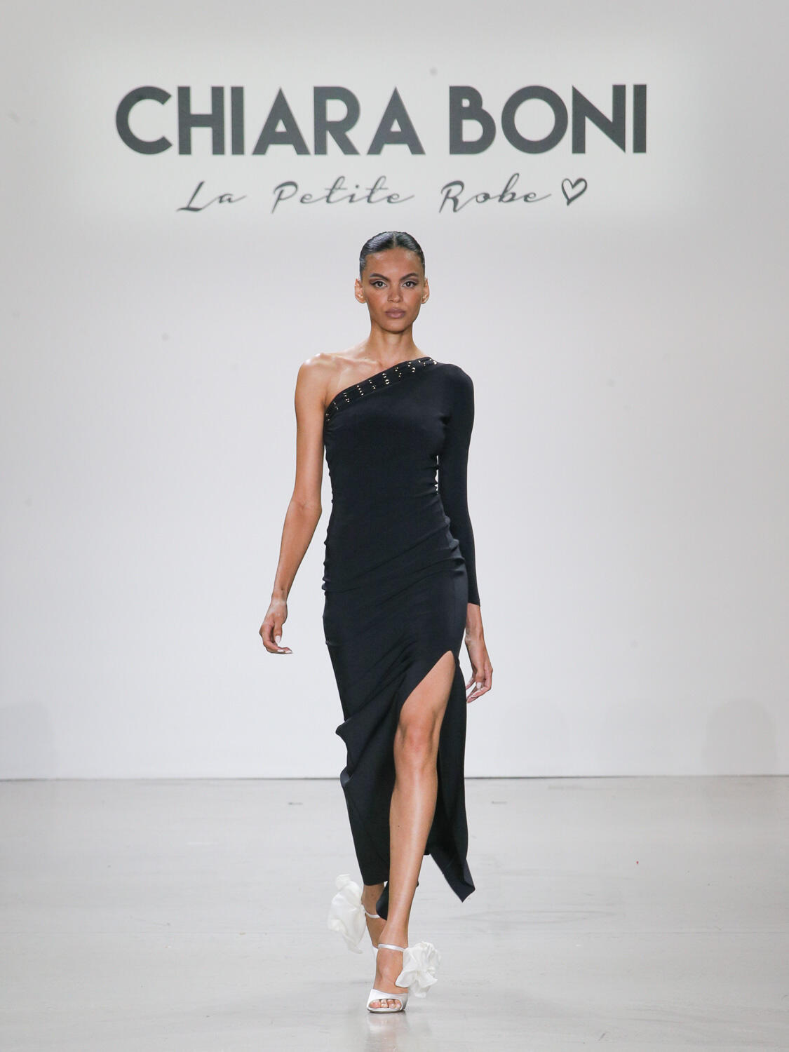 Chiara Boni Spring 2023 Fashion Show