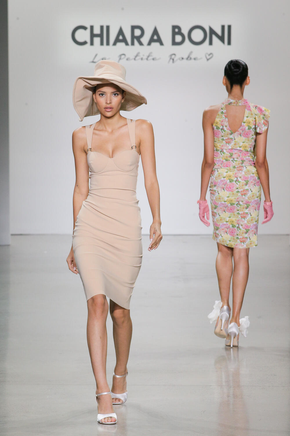 Chiara Boni Spring 2023 Fashion Show