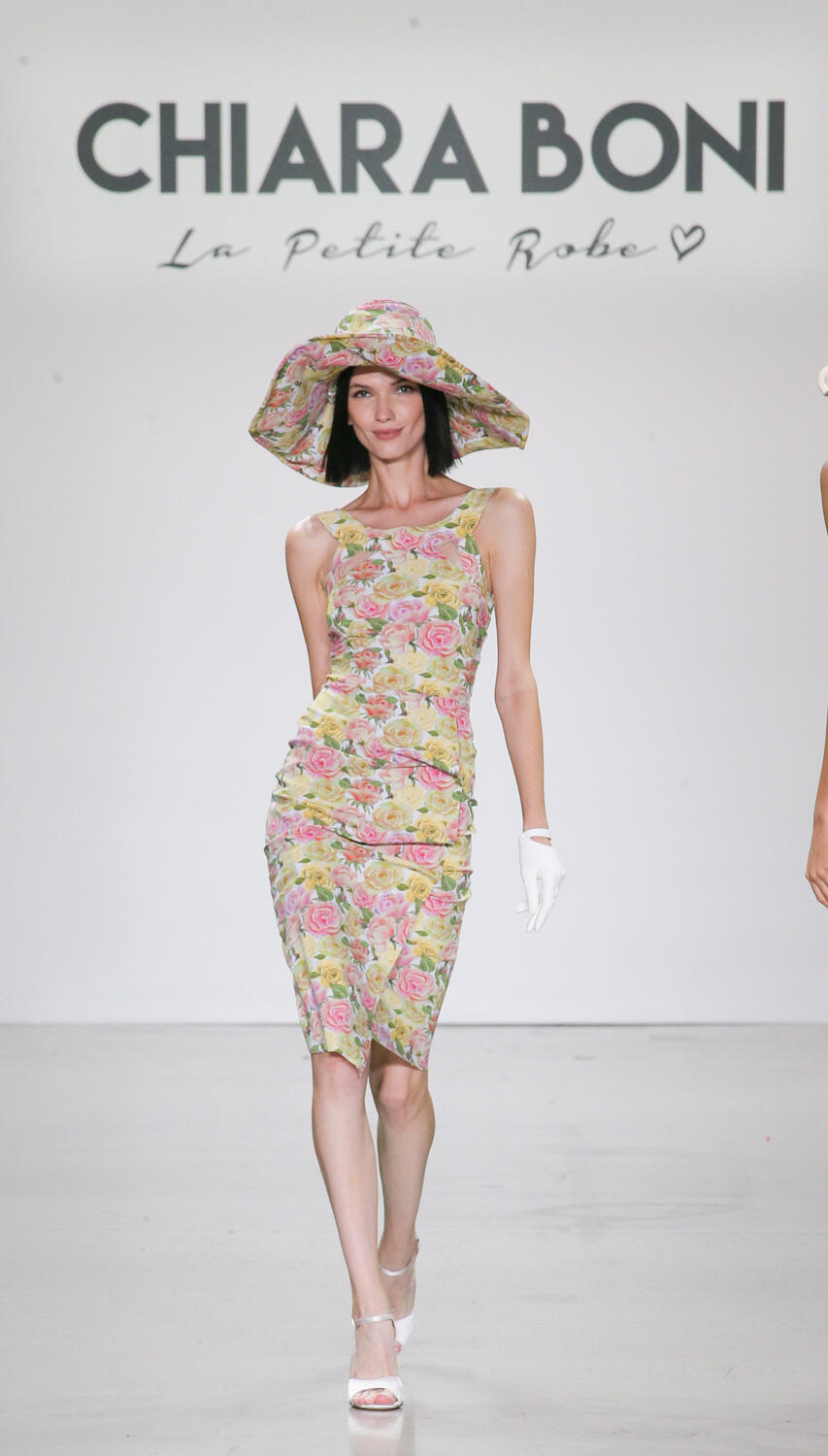 Chiara Boni Spring 2023 Fashion Show