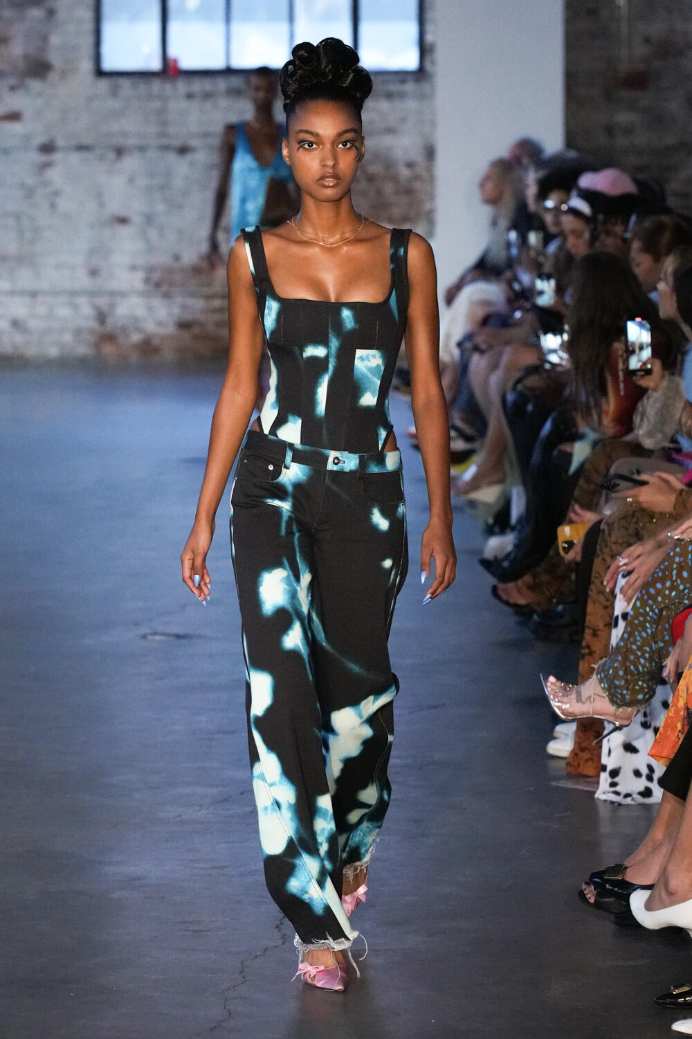 Priscavera Spring 2023 Fashion Show