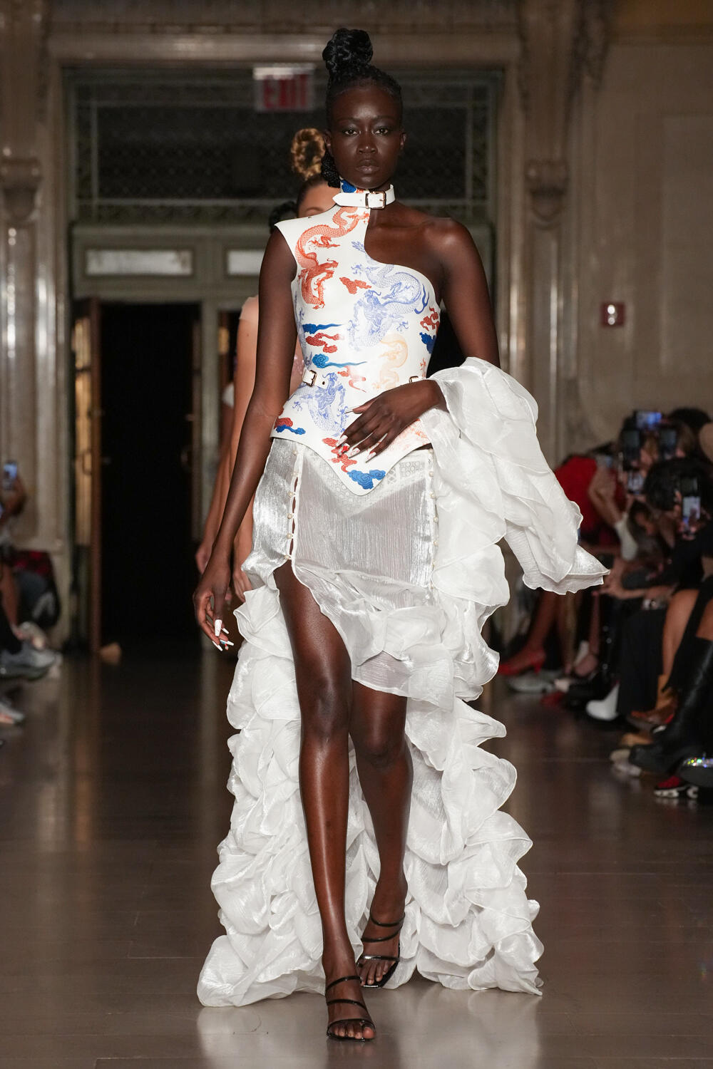 Kim Shui Spring 2023 Fashion Show