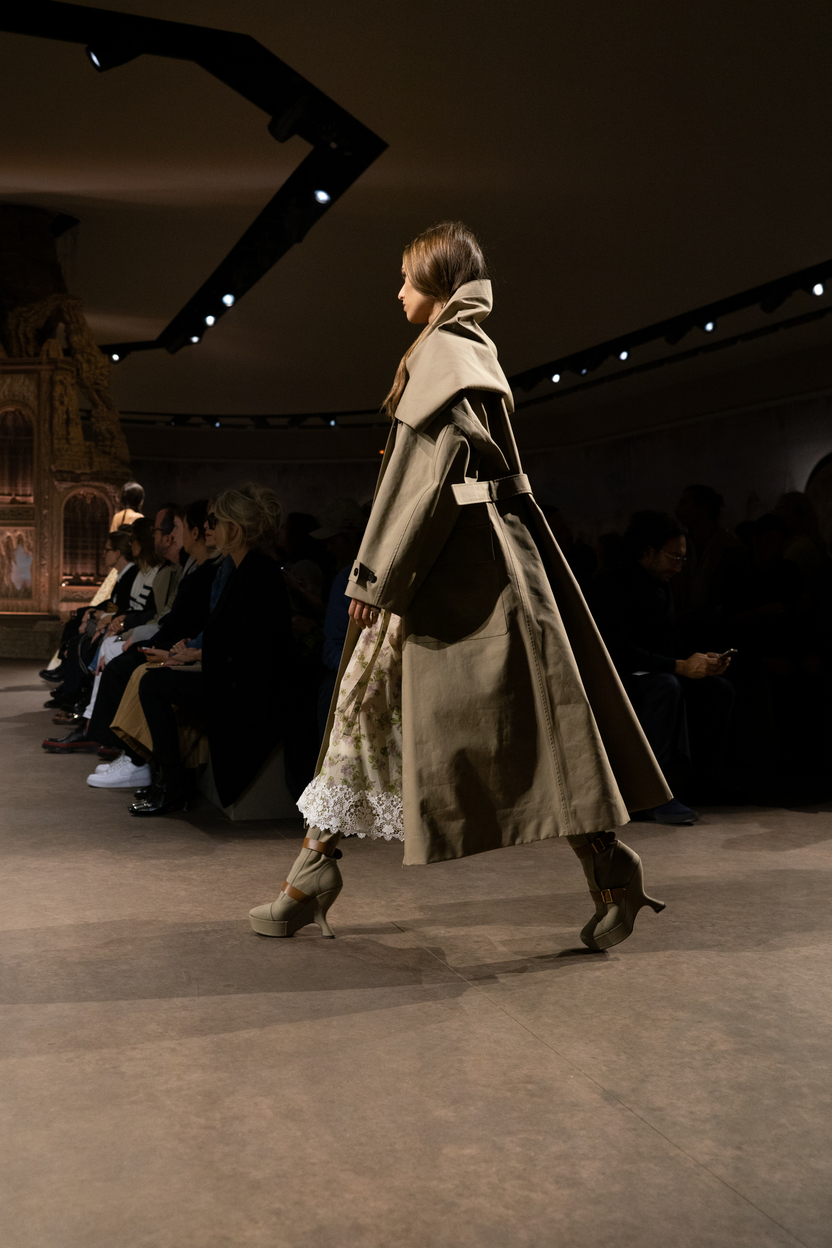 Christian Dior Spring 2023 Fashion Show Atmosphere