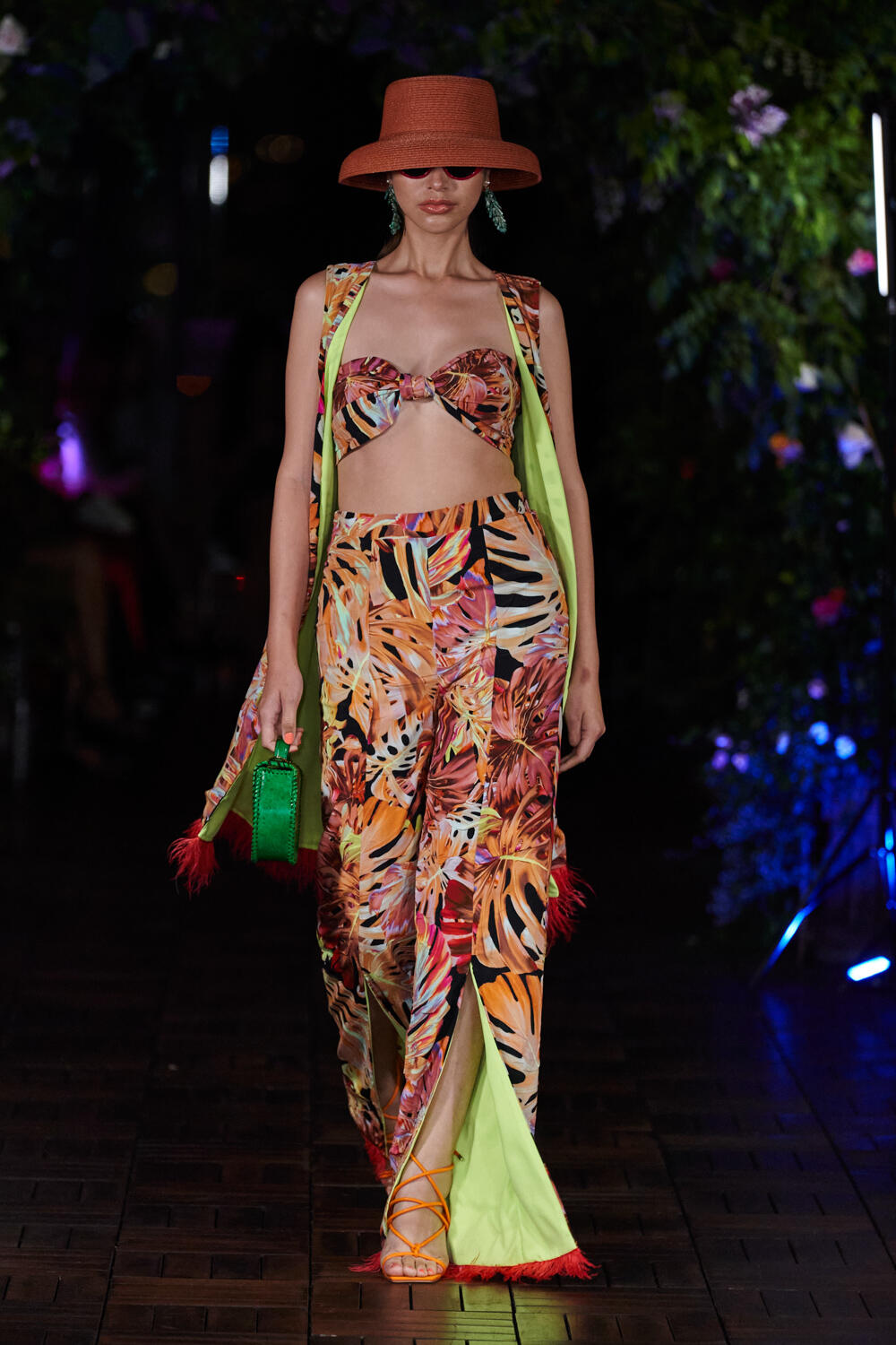 Dur Doux Spring 2023 Fashion Show