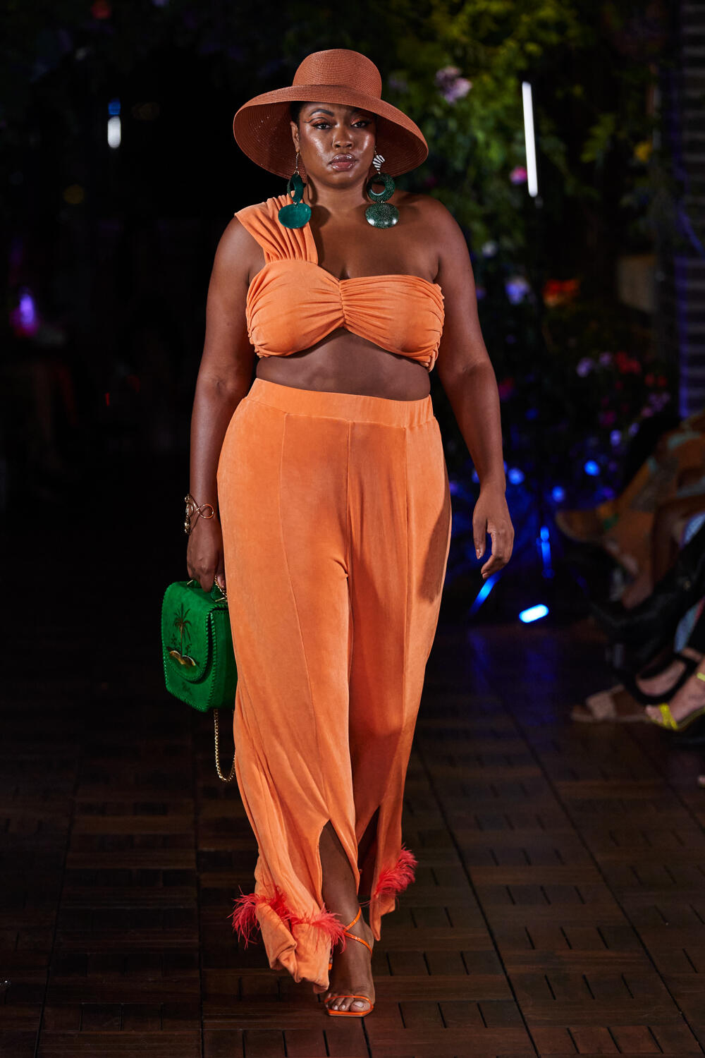 Dur Doux Spring 2023 Fashion Show
