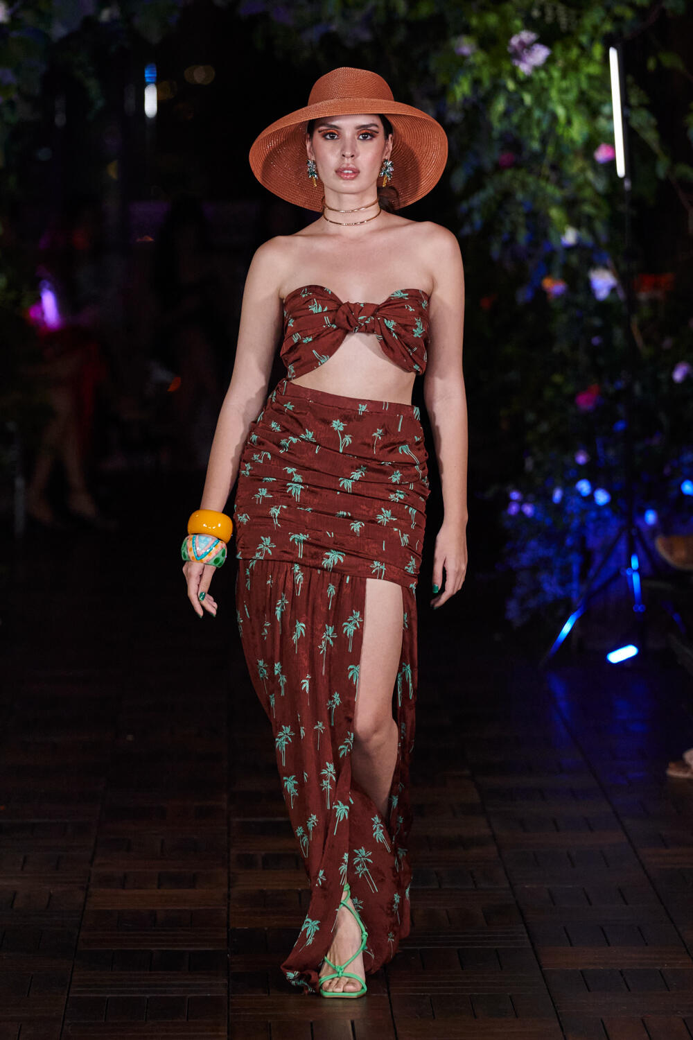 Dur Doux Spring 2023 Fashion Show