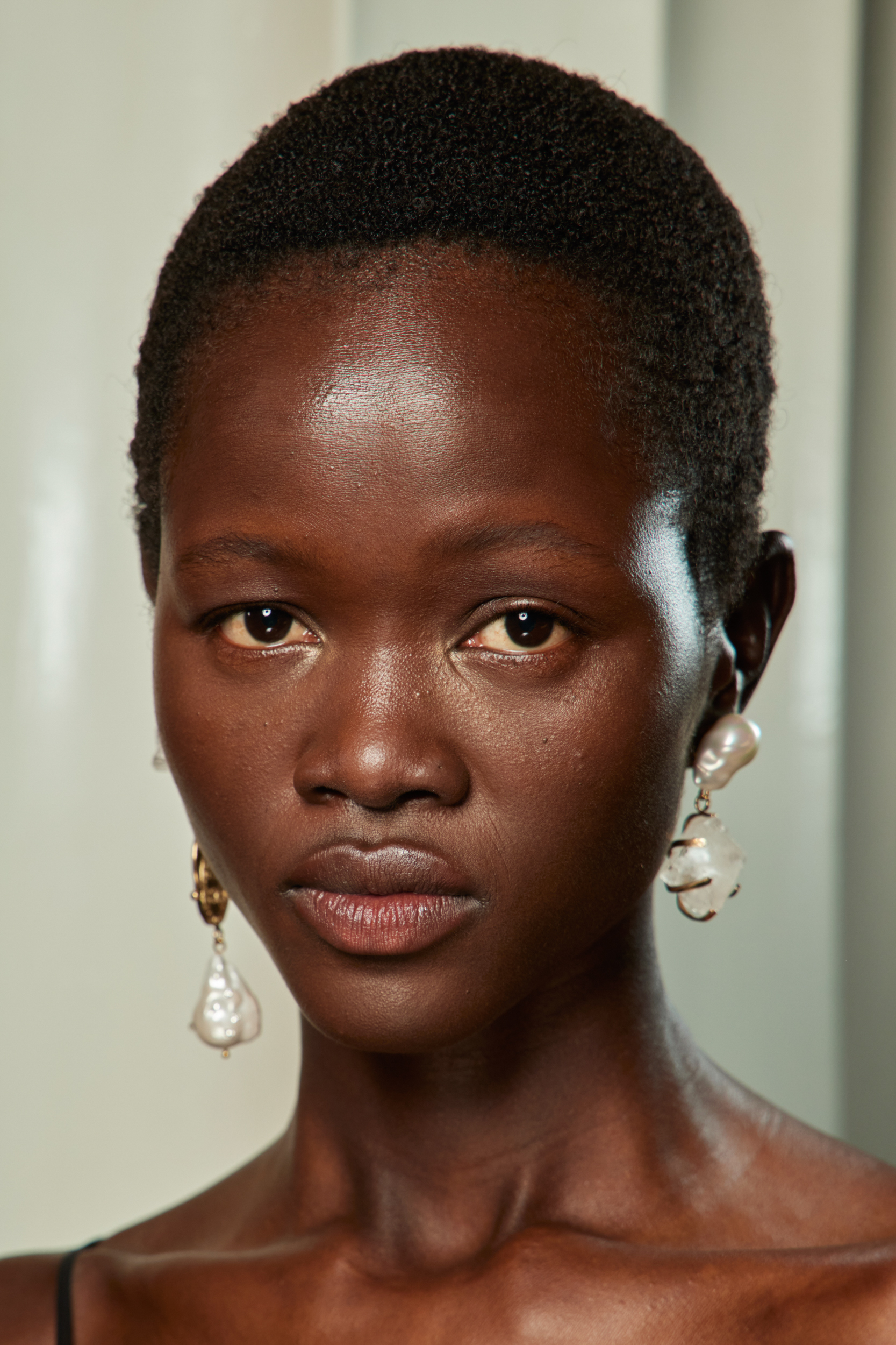 Erdem  Spring 2023 Fashion Show Backstage