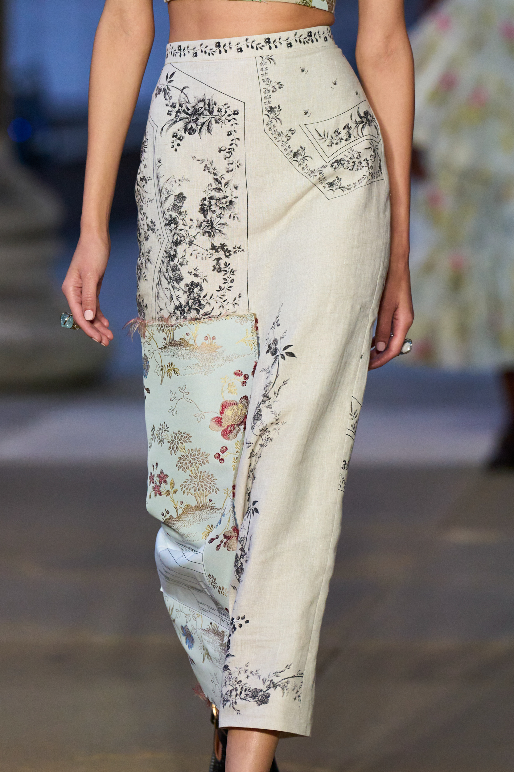 Erdem  Spring 2023 Fashion Show Details