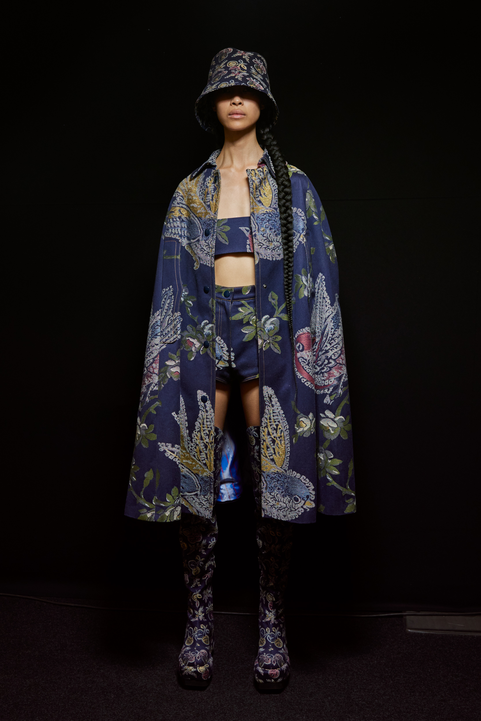 Etro  Spring 2023 Fashion Show Backstage