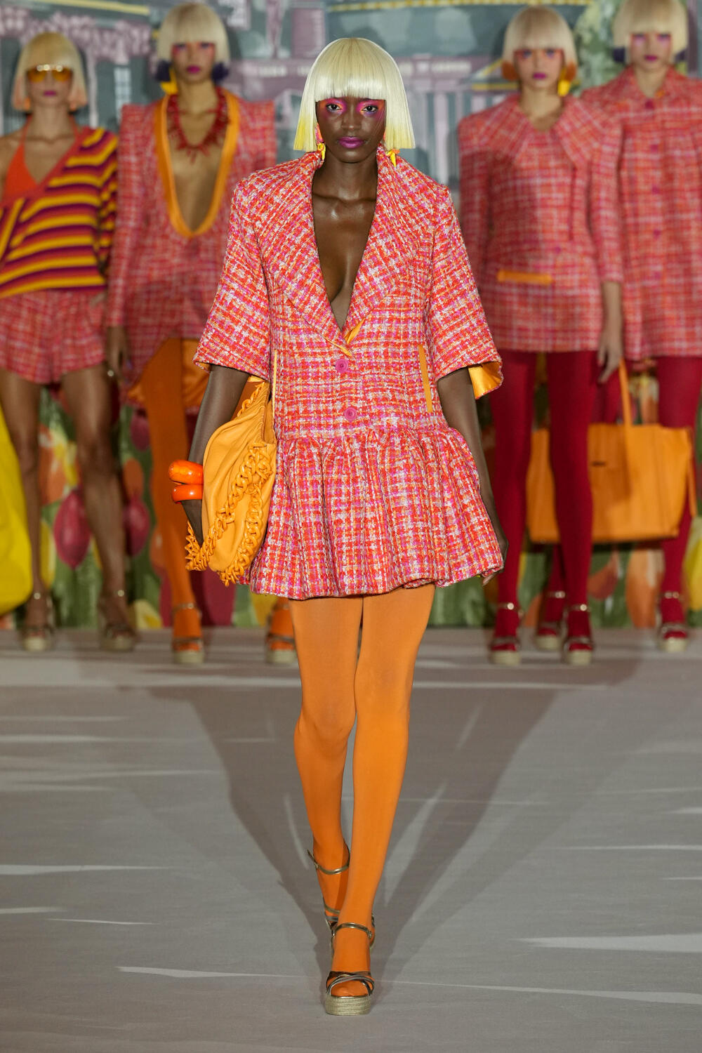 Paul Costelloe  Spring 2023 Fashion Show