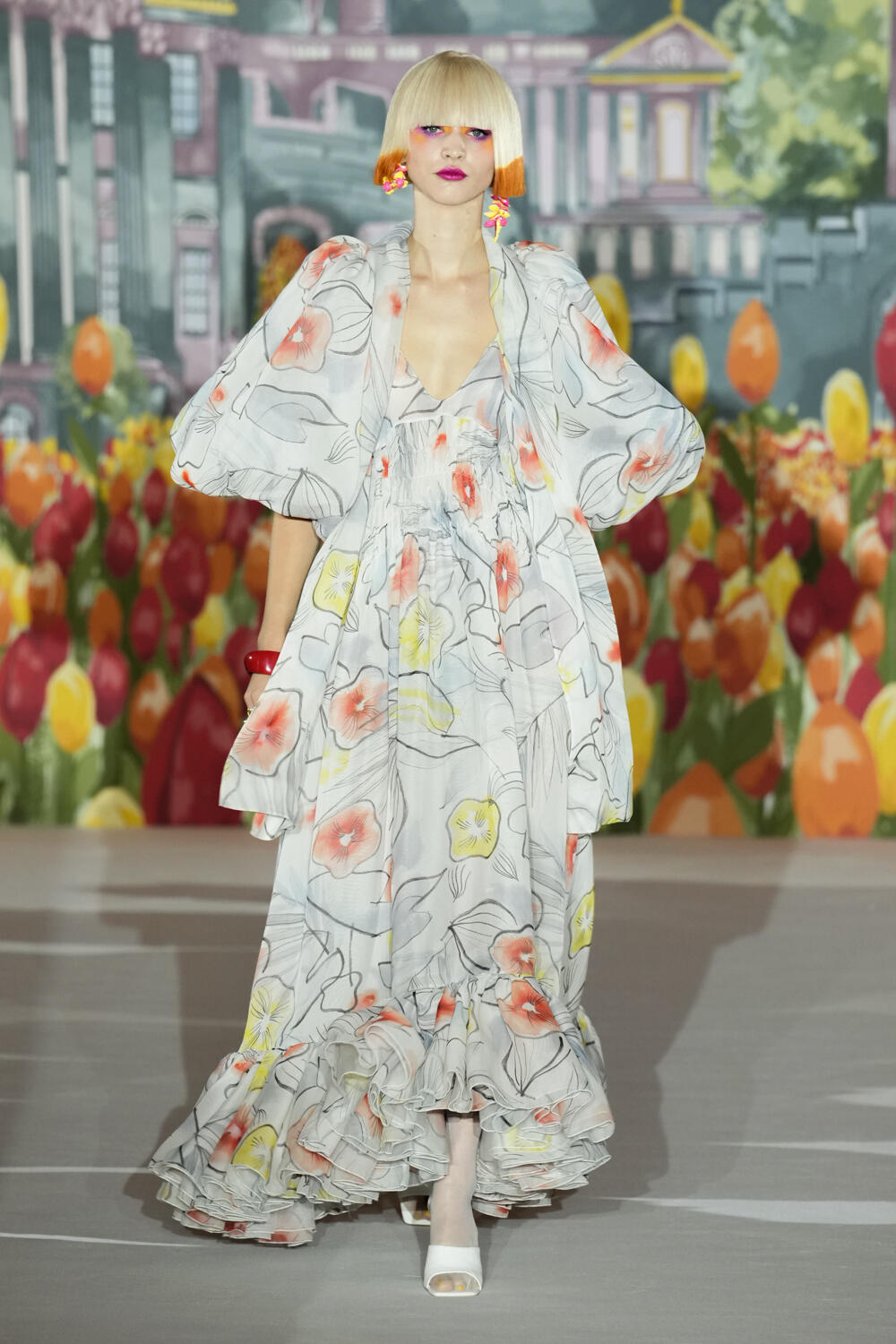 Paul Costelloe  Spring 2023 Fashion Show