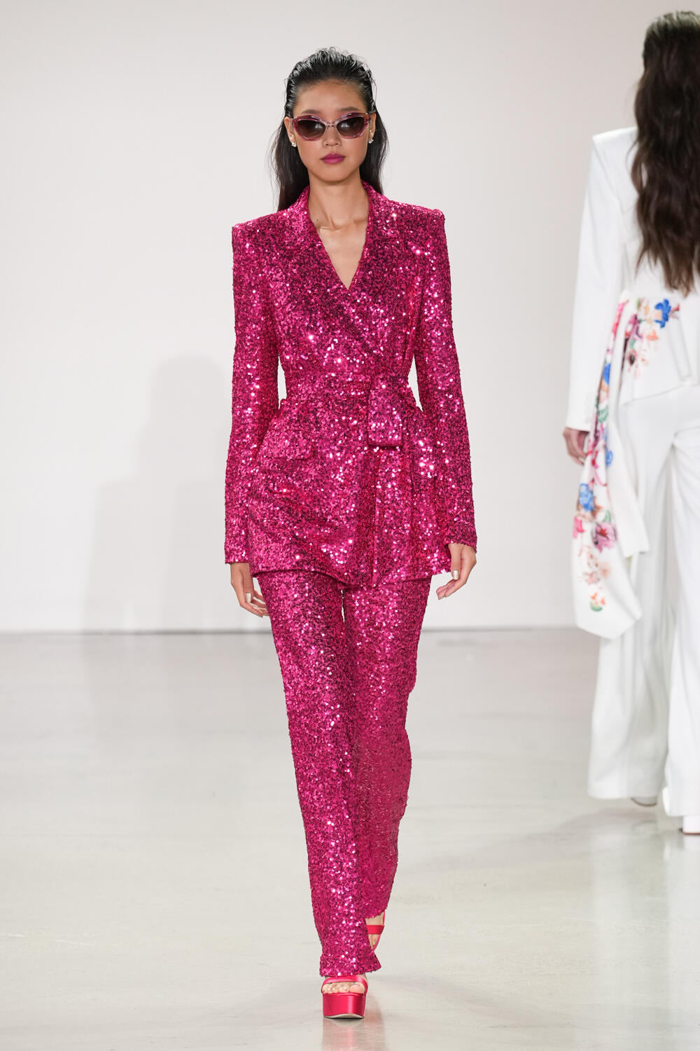 Badgley Mischka Spring 2023 Fashion Show