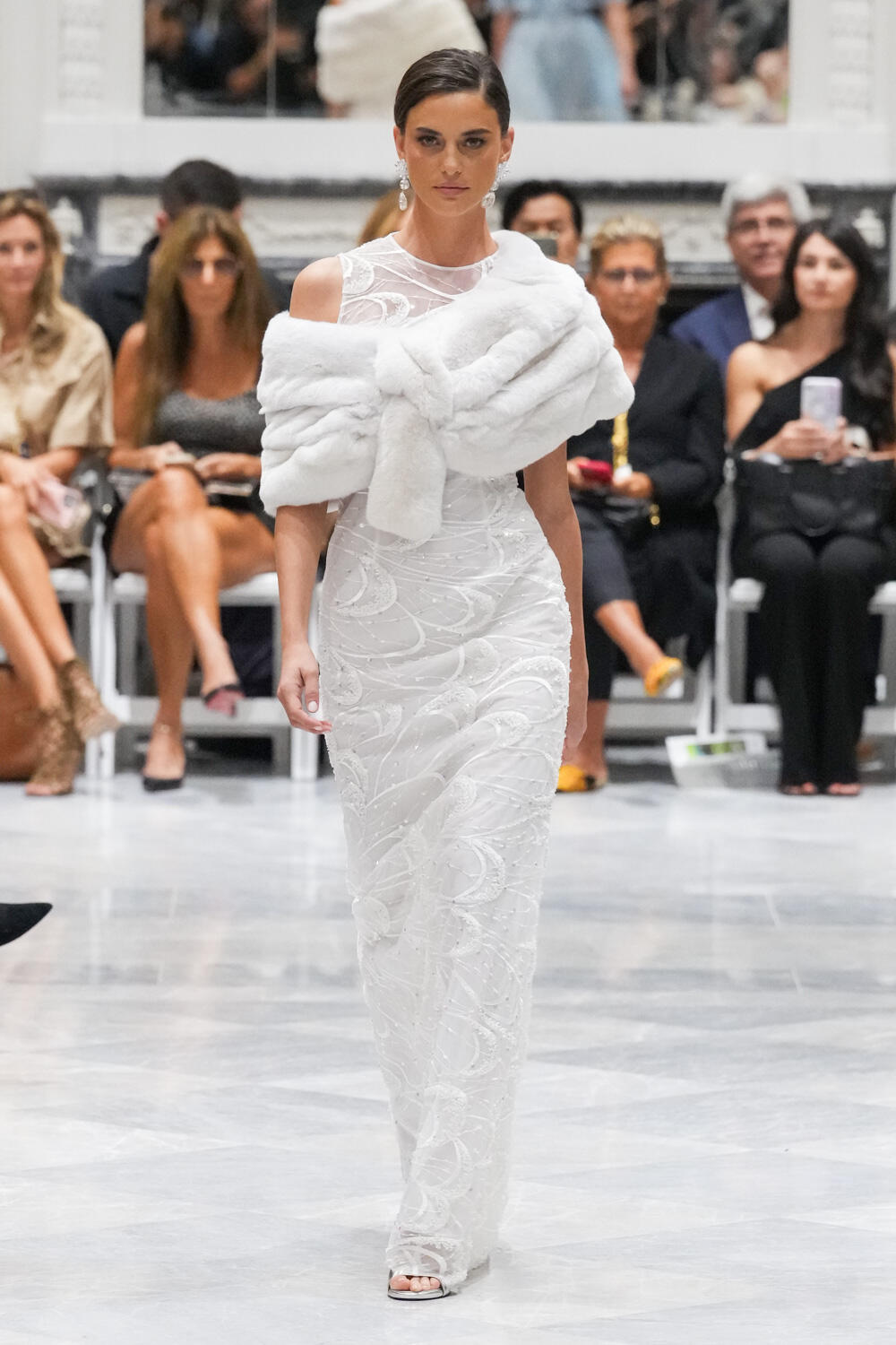 Dennis Basso Spring 2023 Fashion Show