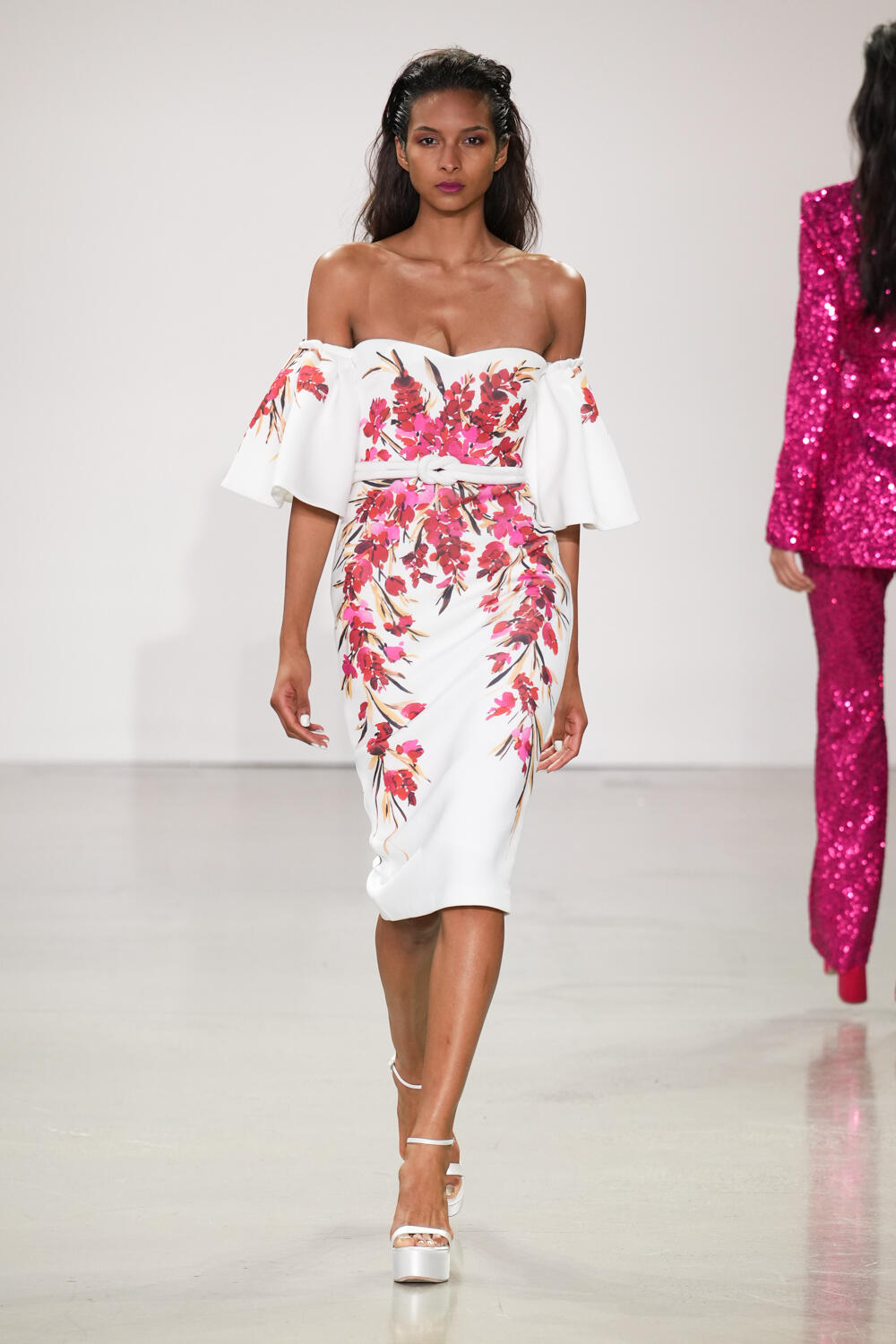 Badgley Mischka Spring 2023 Fashion Show